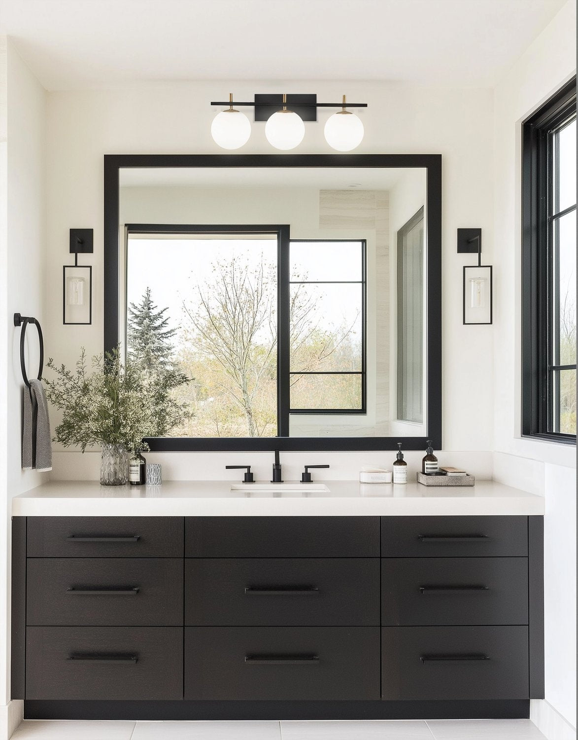 DAINOLITE, VIVALDI WALL VANITY, VANITY LIGHT