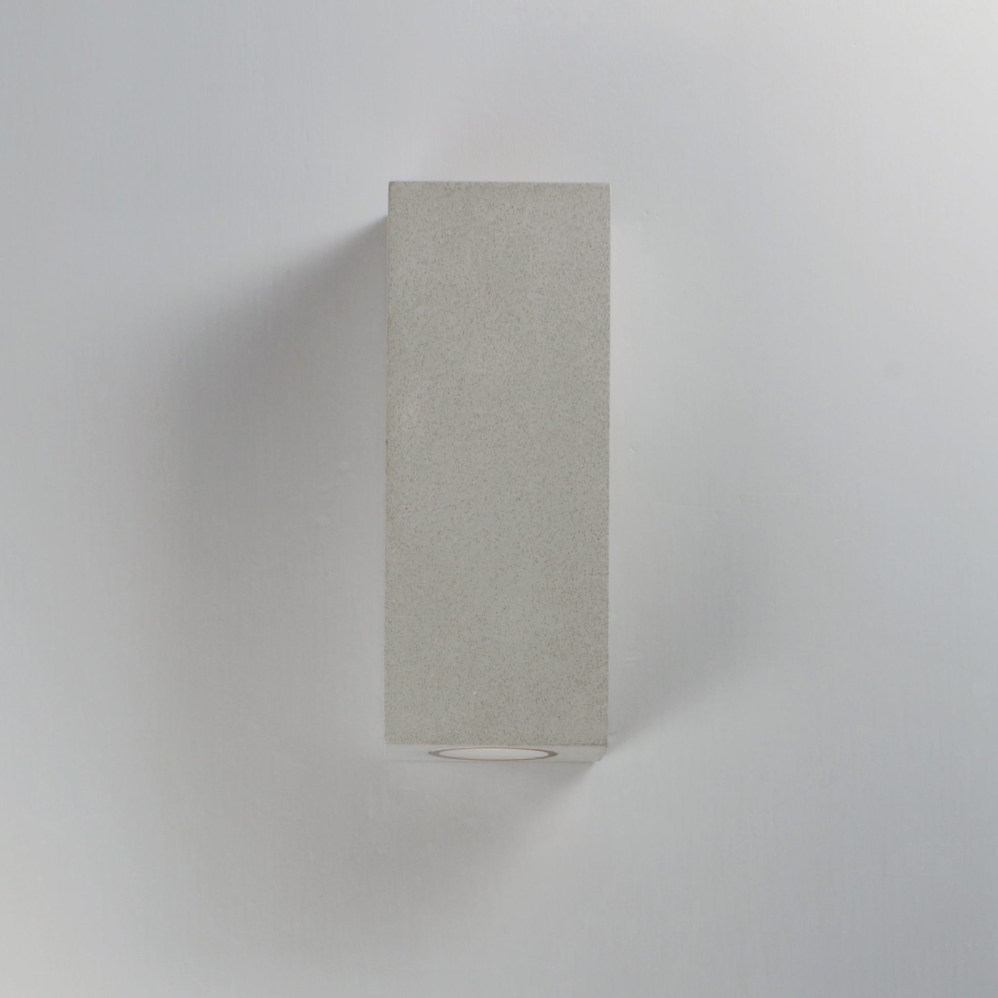 ET2, PILAR-OUTDOOR WALL MOUNT, OUTDOOR WALL LIGHTS