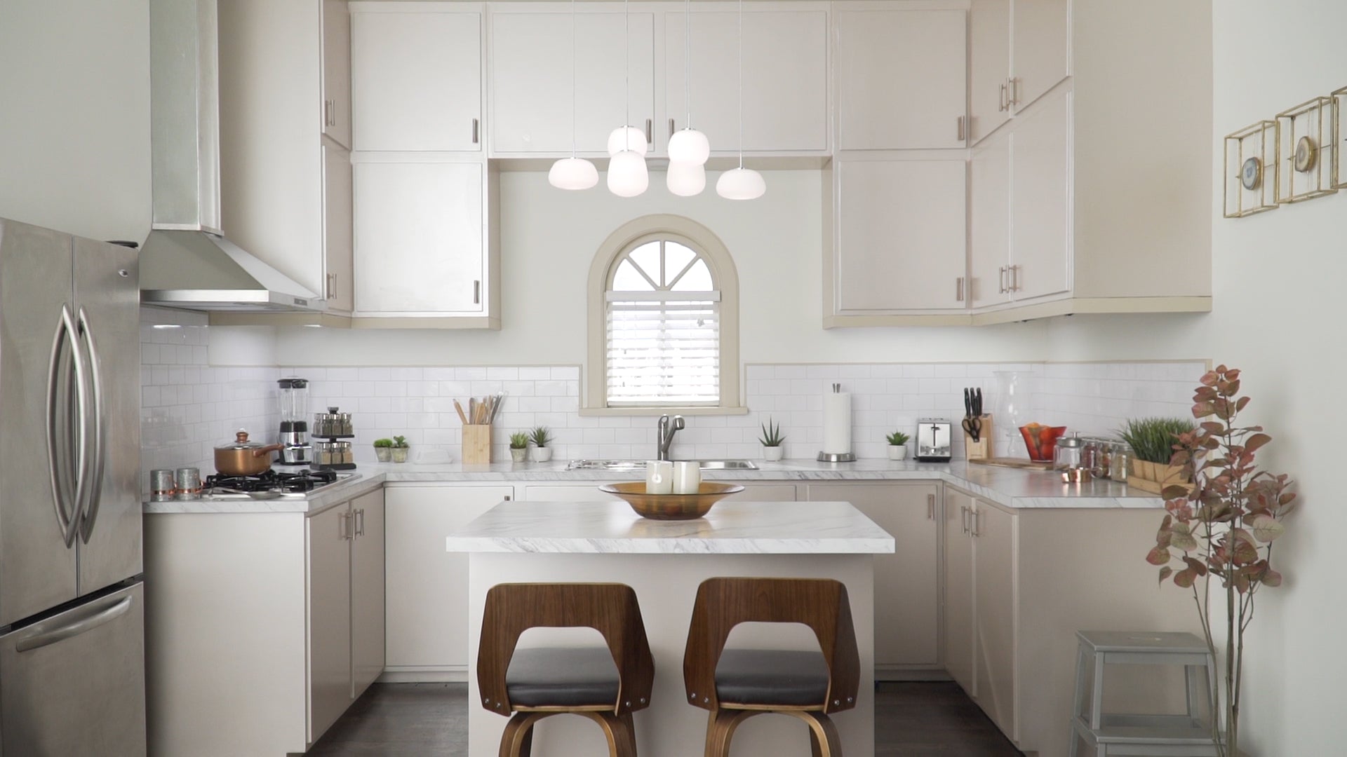 ET2, PUFFS-MULTI-LIGHT PENDANT, CHANDELIER LIGHT