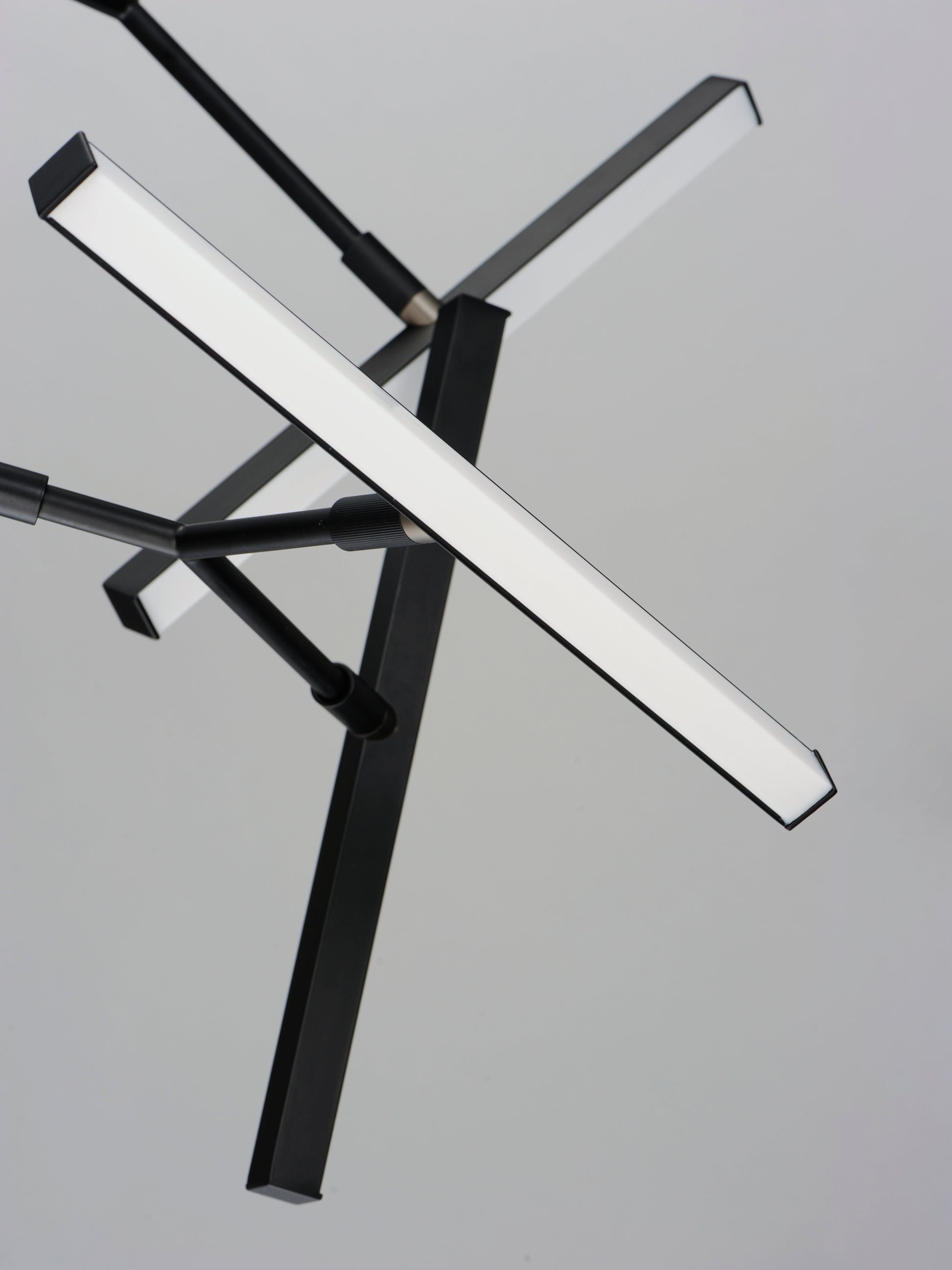 ET2, ROBOTICA-MULTI-LIGHT PENDANT, CHANDELIER LIGHT