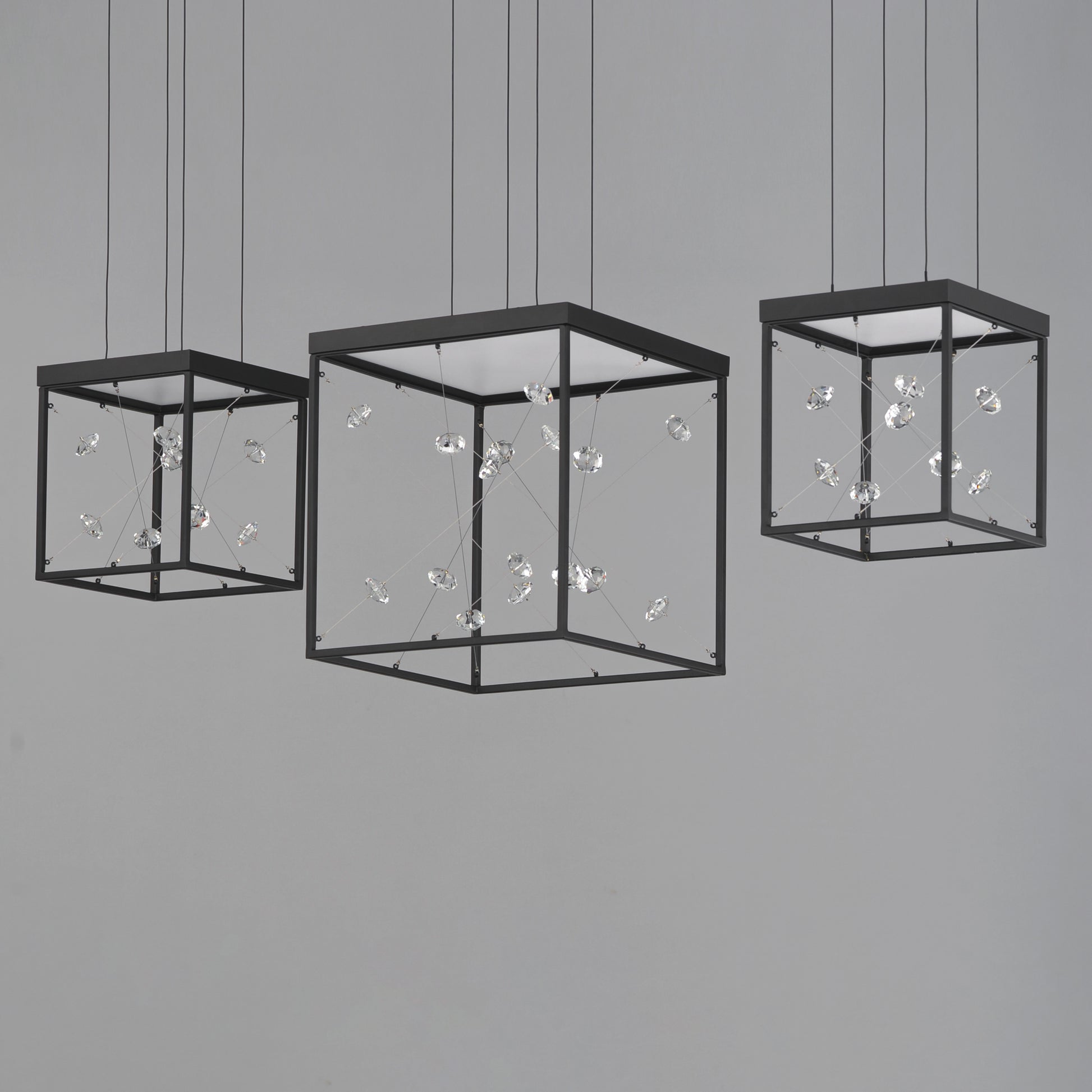 ET2, ENTANGLEMENT-LINEAR PENDANT, LINEAR LIGHT