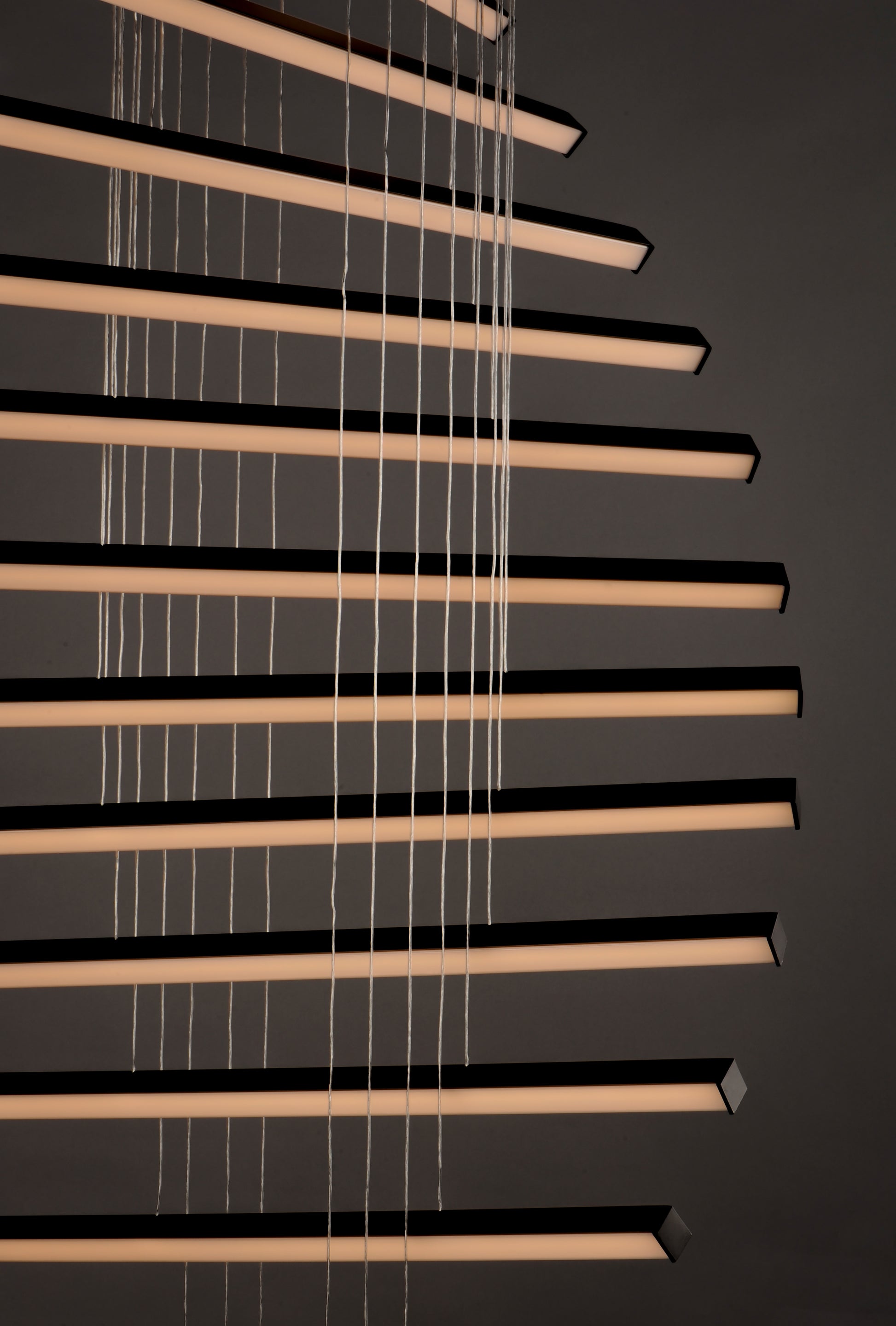 ET2, HOVER-MULTI-LIGHT PENDANT, CHANDELIER LIGHT