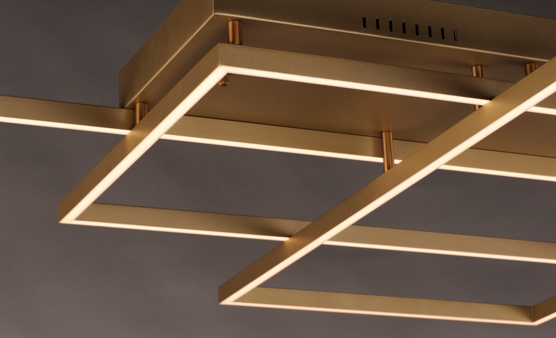 ET2, TRAVERSE LED-FLUSH MOUNT, FLUSH MOUNT CEILING LIGHTS
