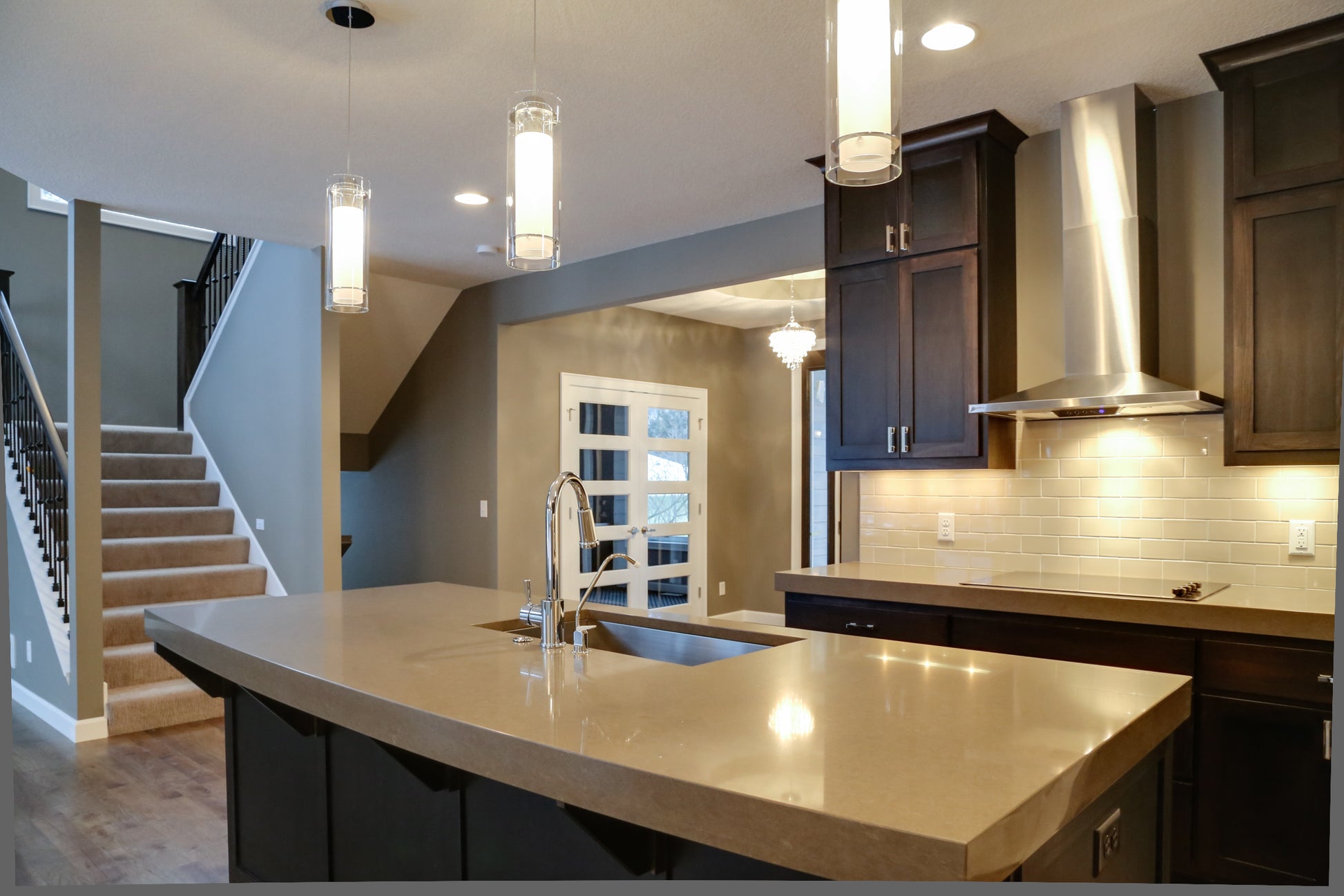 ET2, FROST-SINGLE PENDANT, PENDANT LIGHT