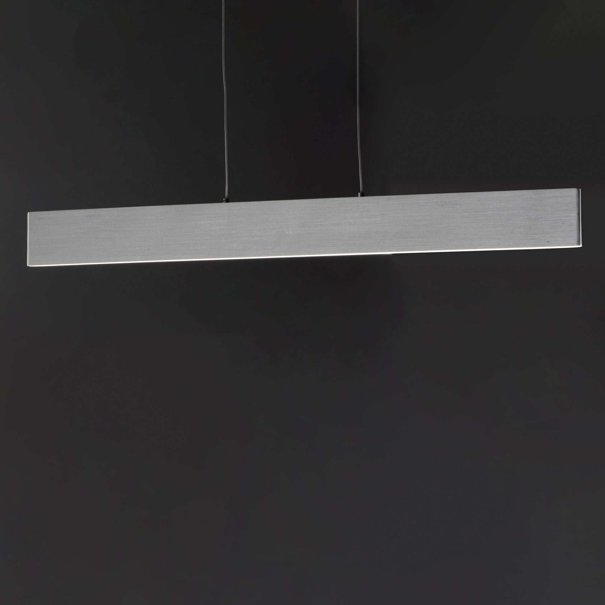 ET2, BLADE-LINEAR PENDANT, CHANDELIER LIGHT
