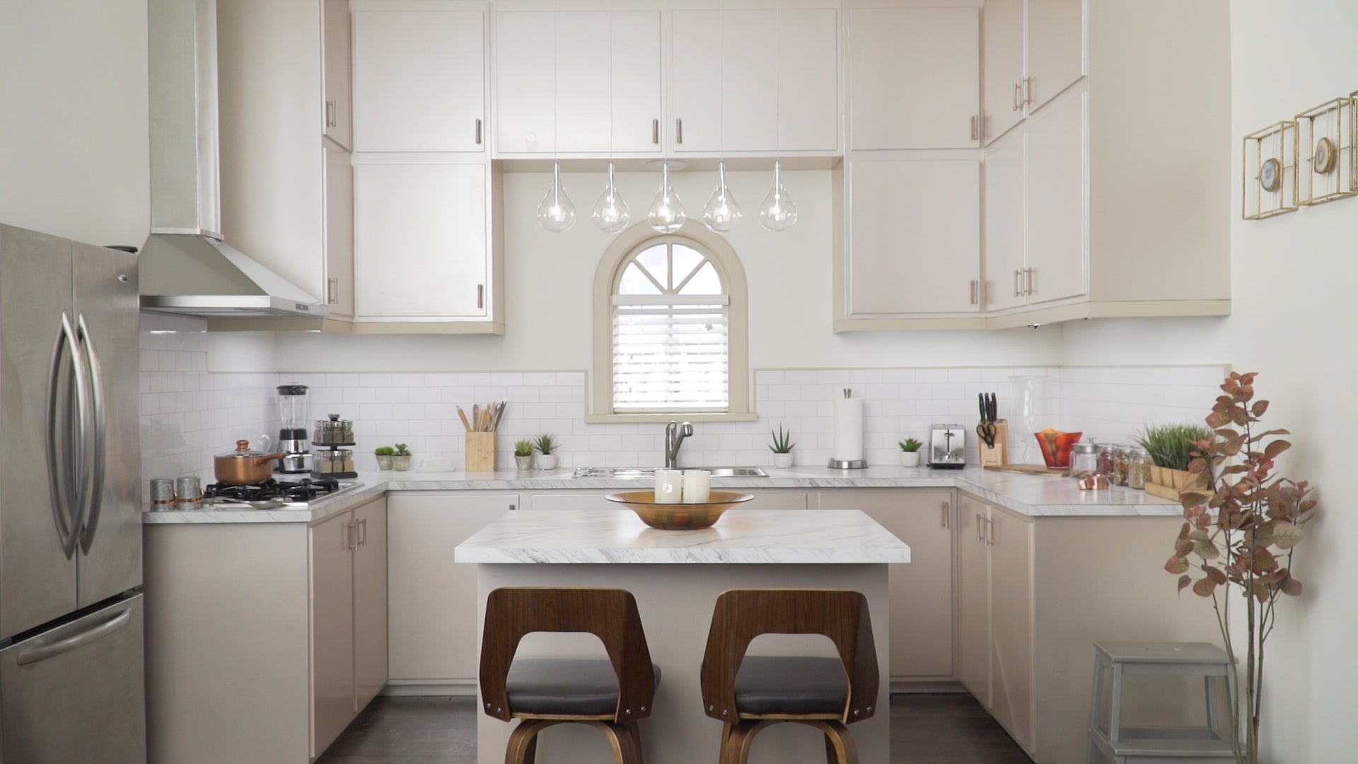 ET2, LARMES-LINEAR PENDANT, PENDANT LIGHT