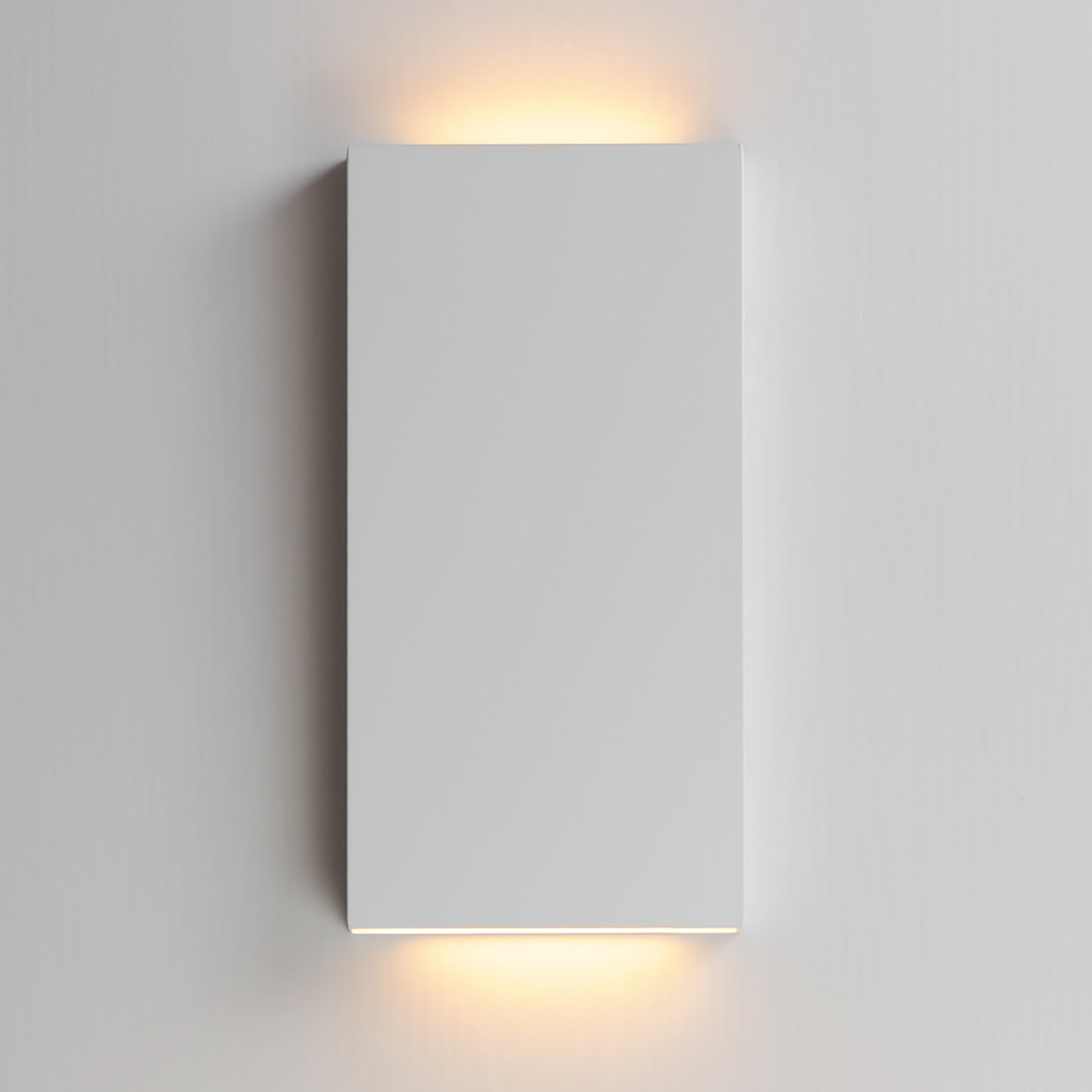 ET2, BRIK-OUTDOOR WALL MOUNT, OUTDOOR WALL LIGHTS