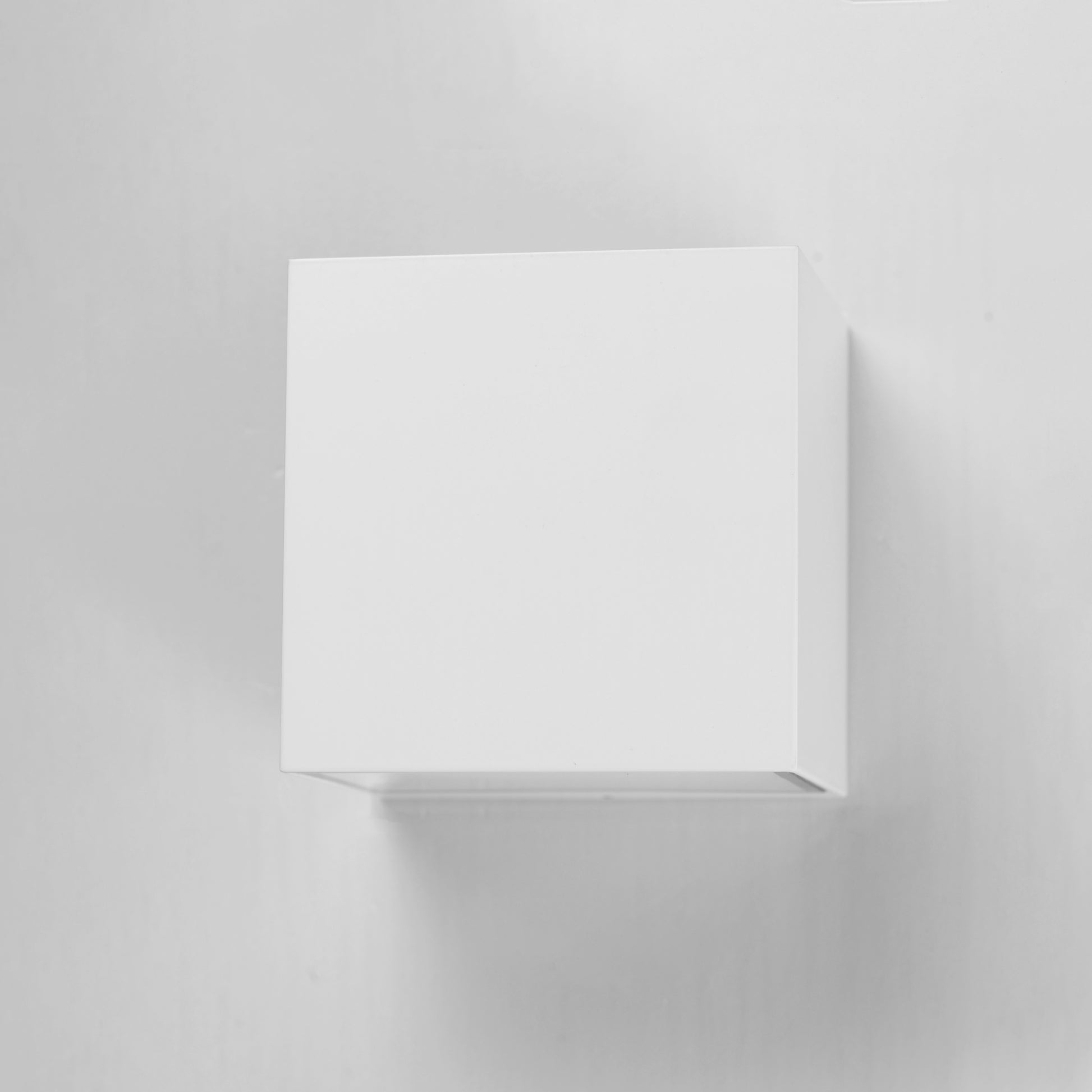 ET2, BLOK-OUTDOOR WALL MOUNT, OUTDOOR WALL LIGHTS