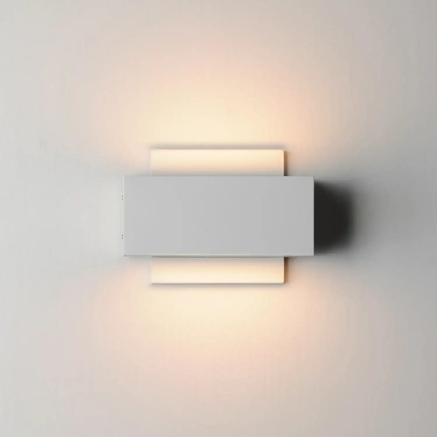 ET2, BLOK-OUTDOOR WALL MOUNT, OUTDOOR WALL LIGHTS