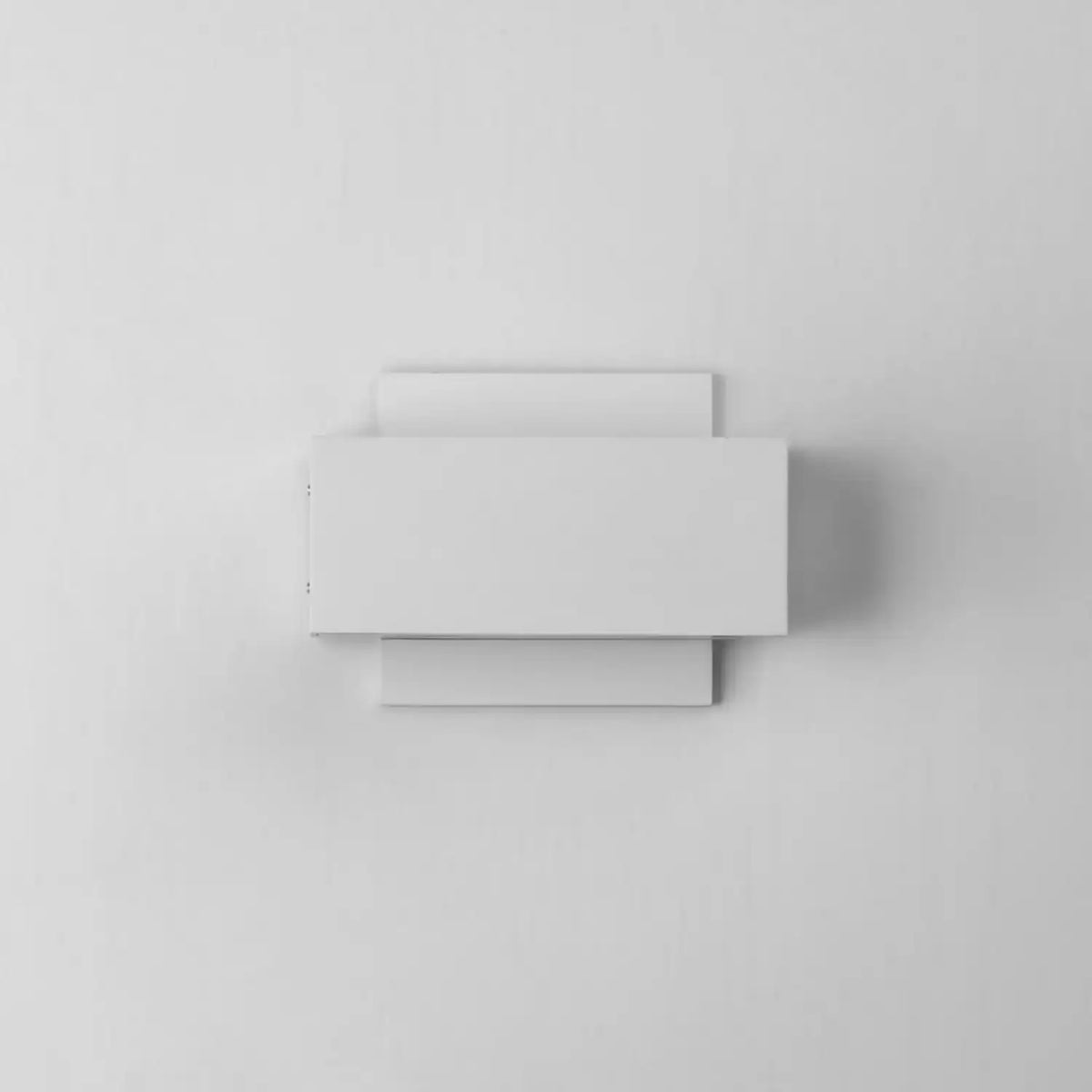 ET2, BLOK-OUTDOOR WALL MOUNT, OUTDOOR WALL LIGHTS
