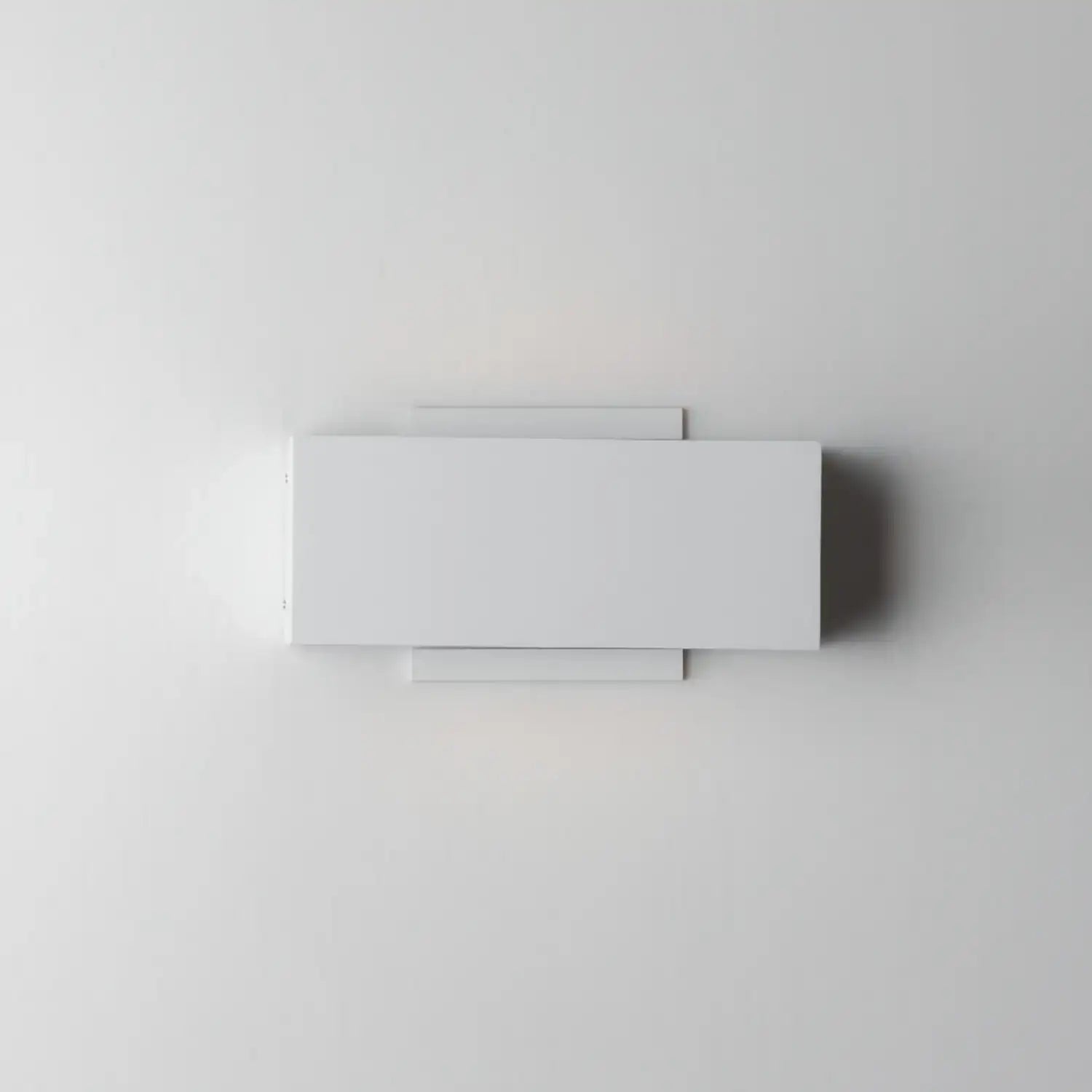 ET2, BLOK-OUTDOOR WALL MOUNT, OUTDOOR WALL LIGHTS