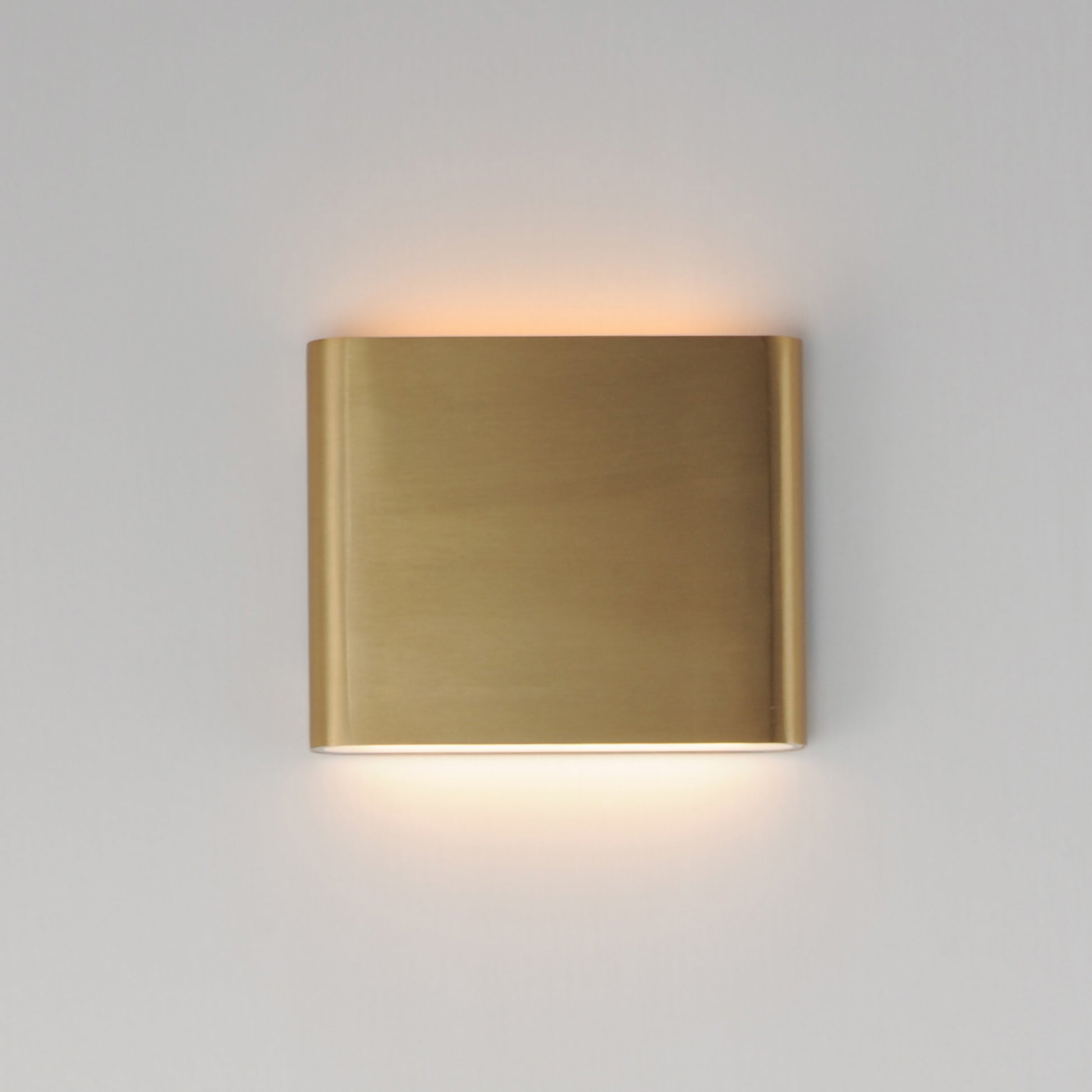 ET2, SPARTAN-WALL SCONCE, OUTDOOR WALL LIGHTS
