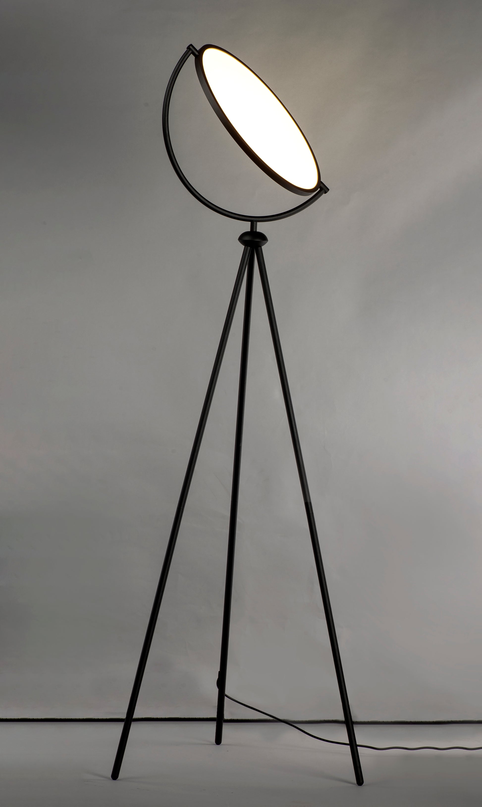 ET2 PADDLE-FLOOR LAMP - Floor