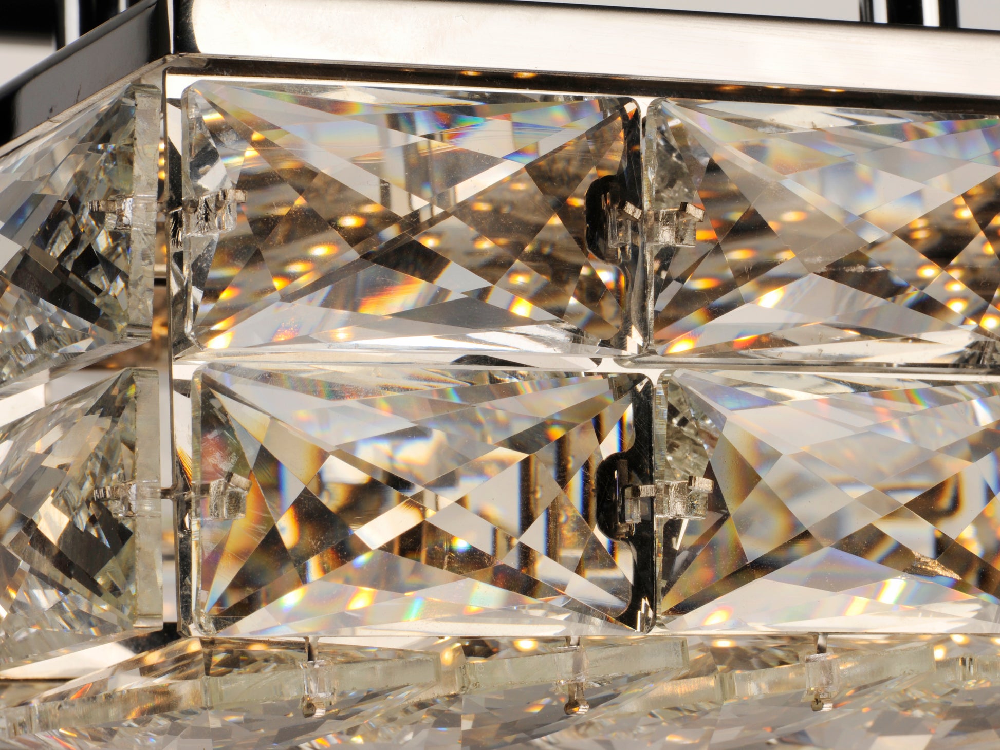 ET2, ZEPHYR-FLUSH MOUNT, PENDANT LIGHT