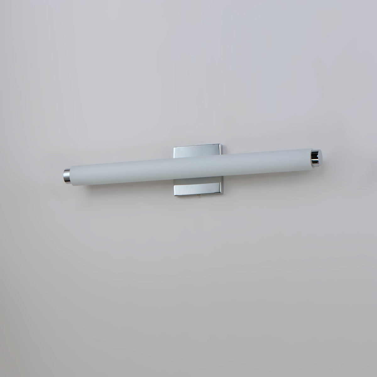 ET2, SOPRANO-BATH VANITY, VANITY LIGHT