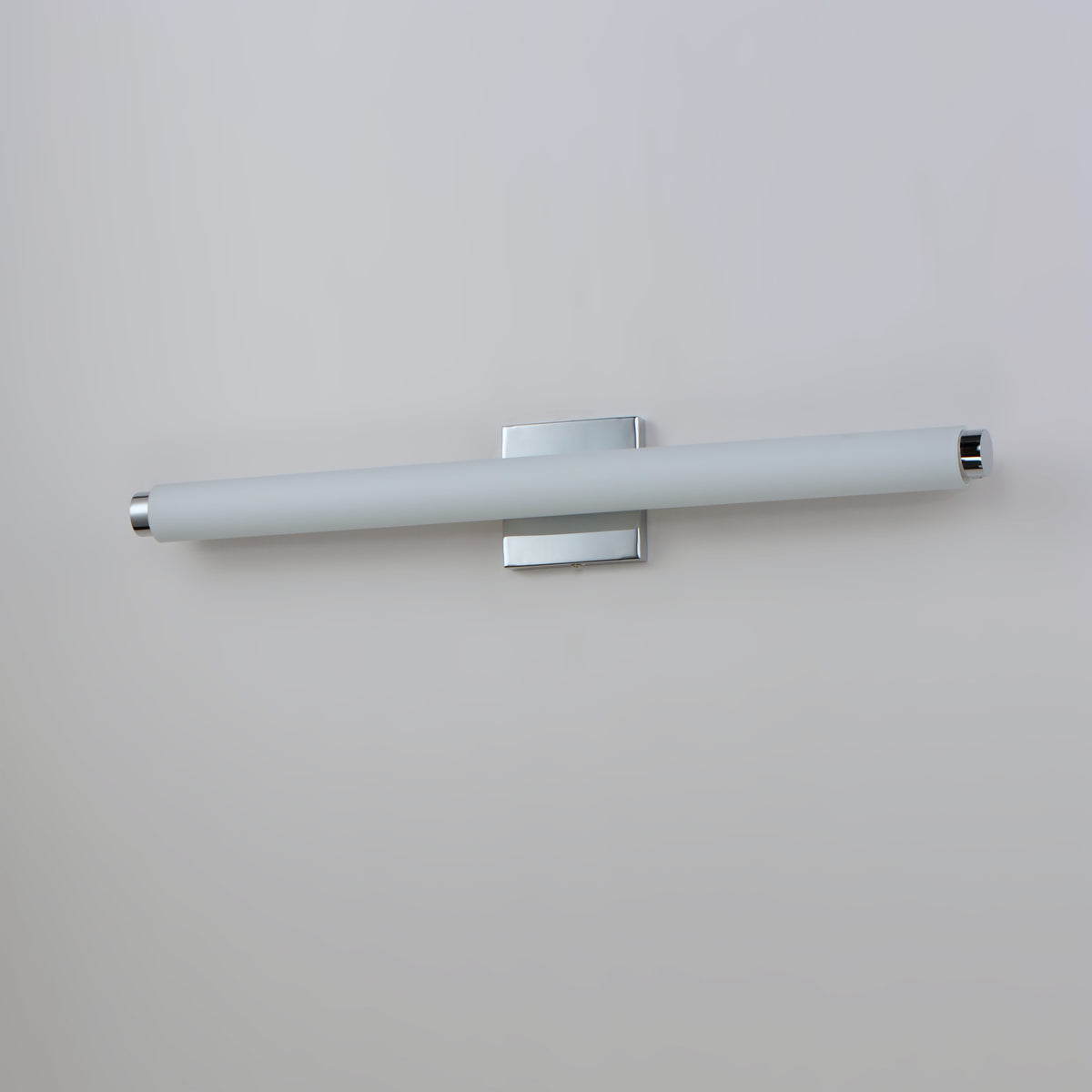 ET2, SOPRANO-BATH VANITY, VANITY LIGHT