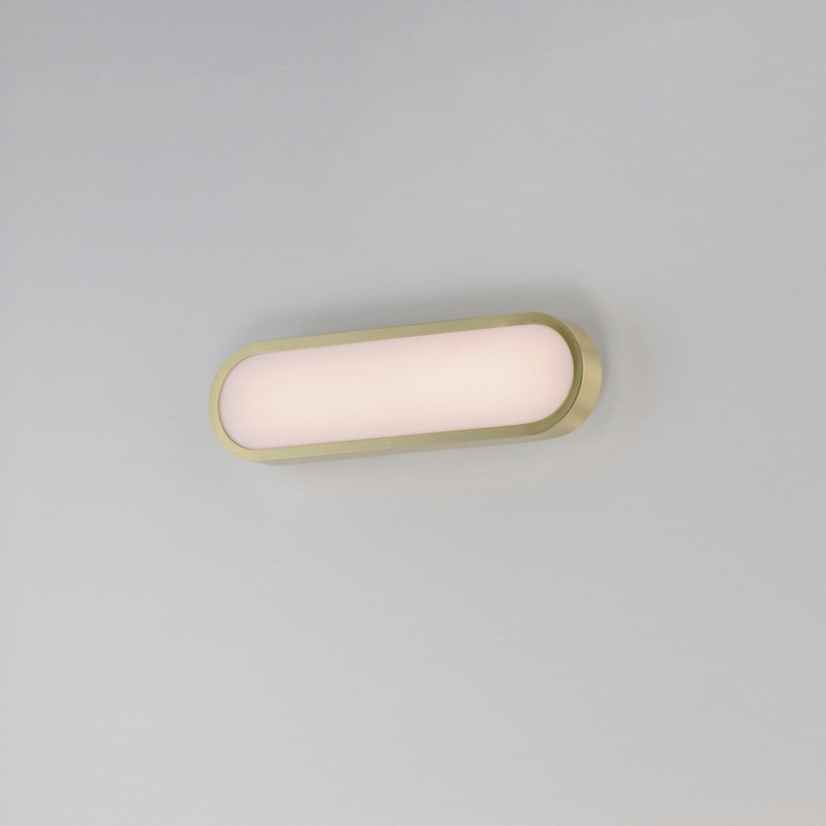 ET2, LATITUDE-BATH VANITY, WALL SCONCES