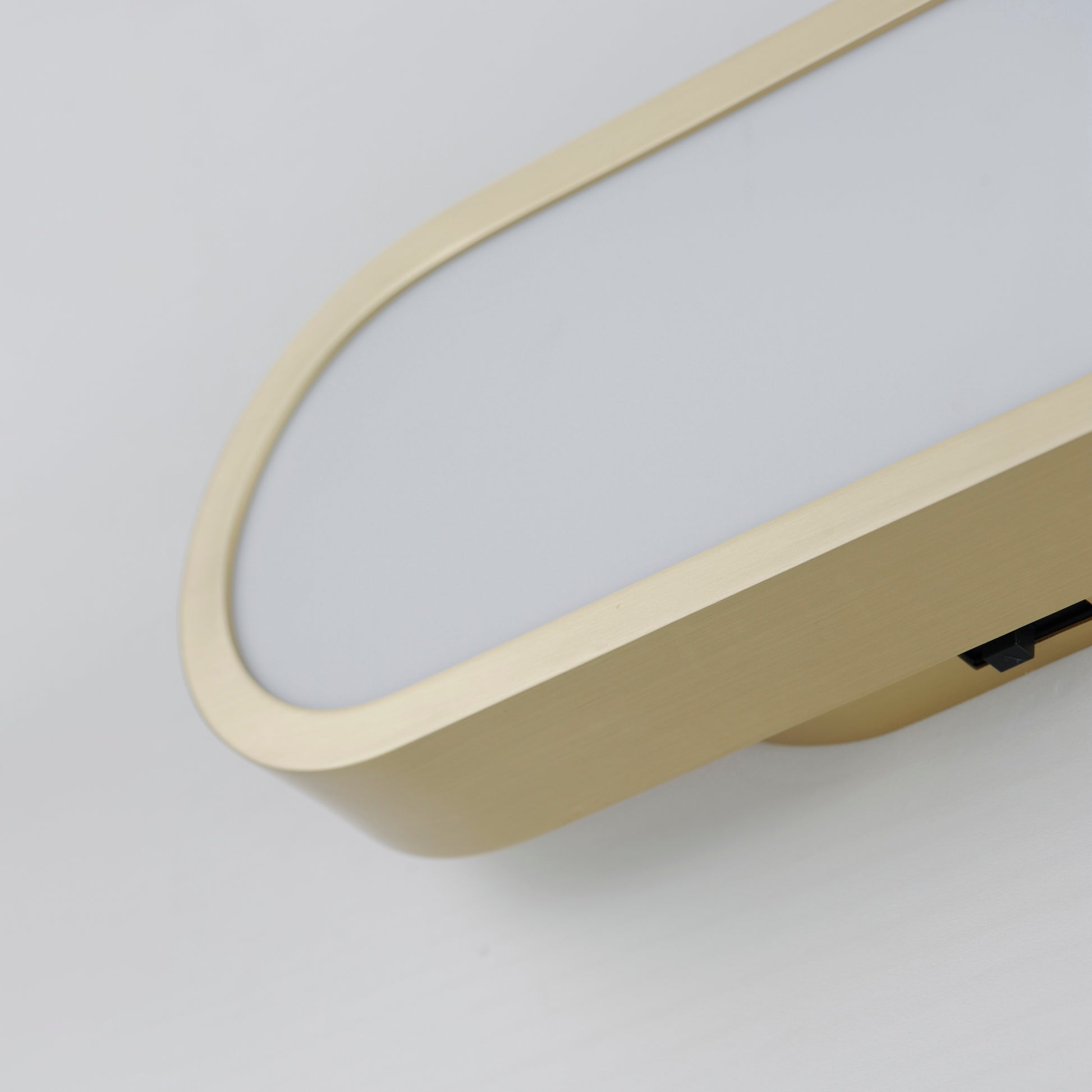 ET2, LATITUDE-BATH VANITY, WALL SCONCES