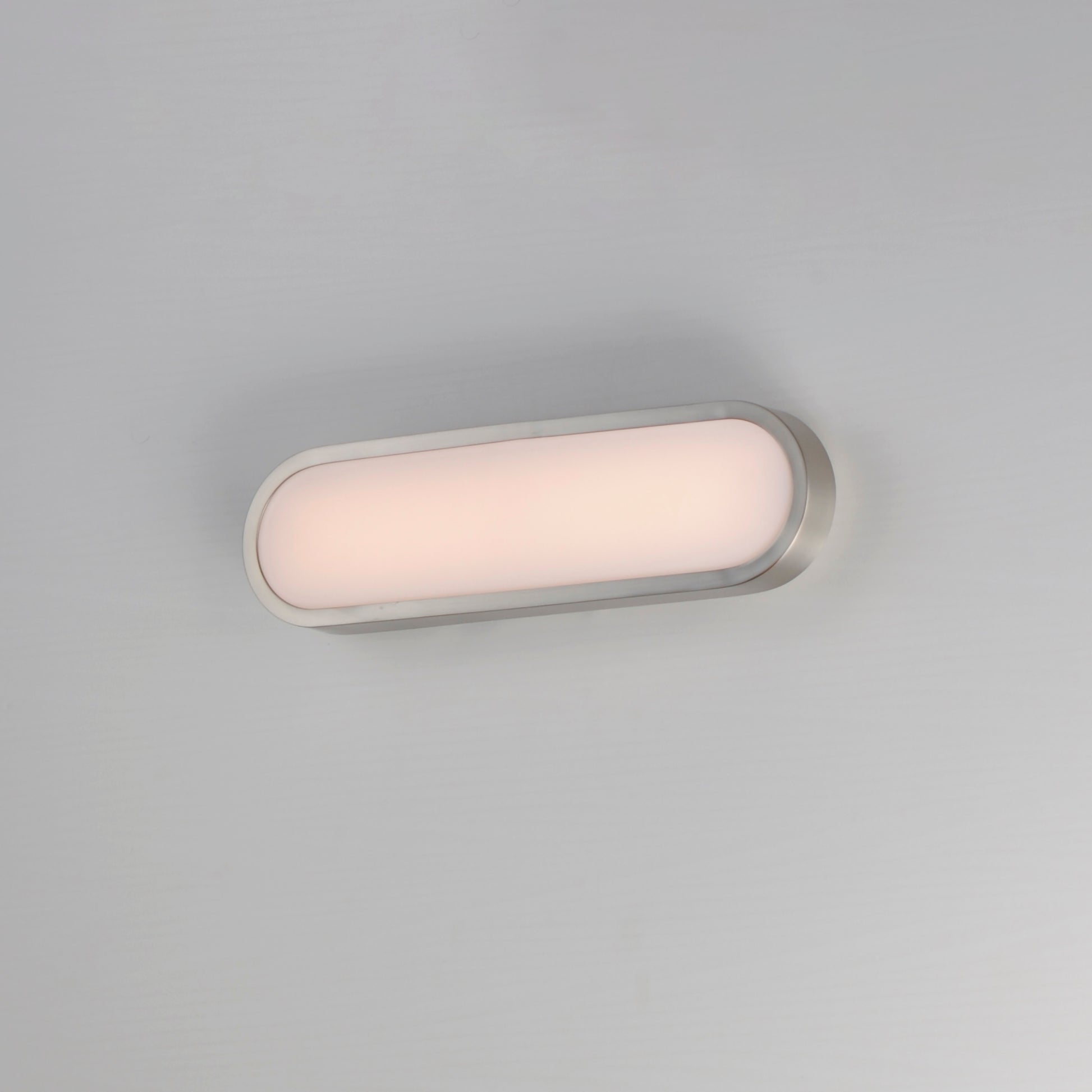 ET2, LATITUDE-BATH VANITY, WALL SCONCES