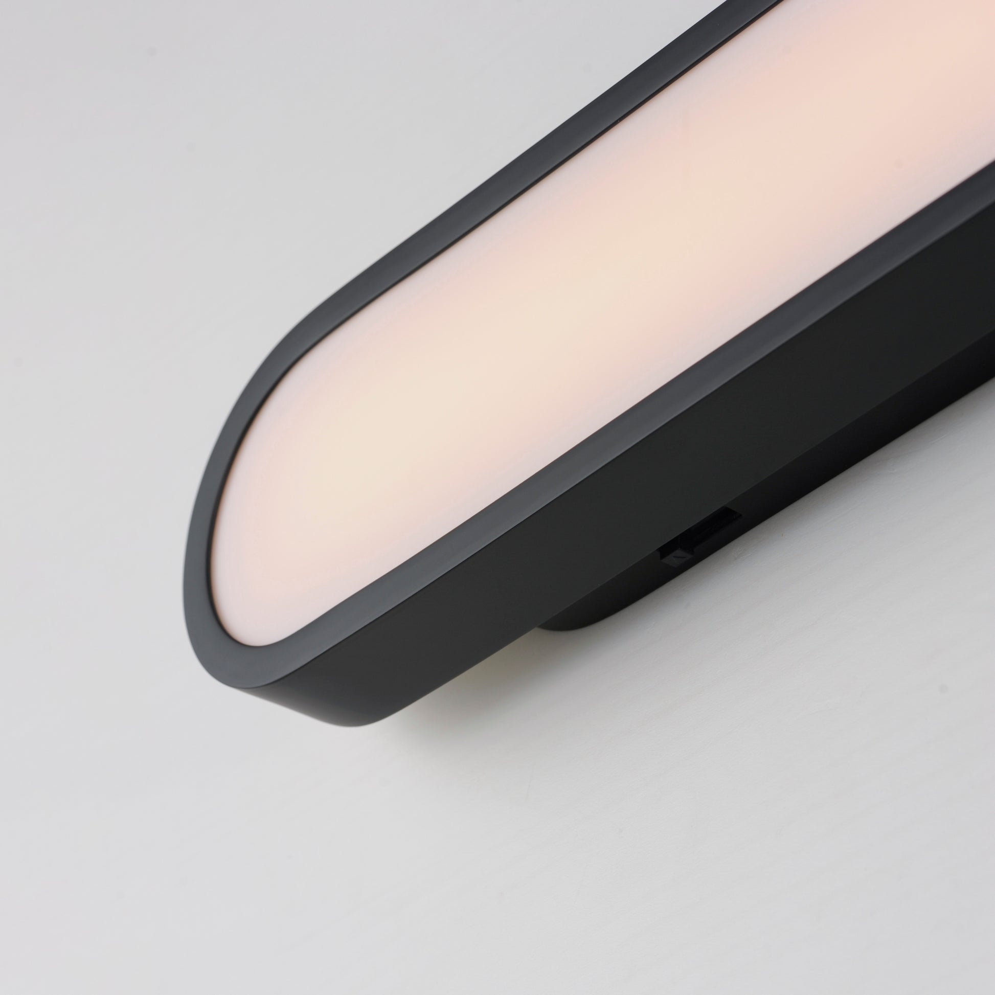 ET2, LATITUDE-BATH VANITY, WALL SCONCES