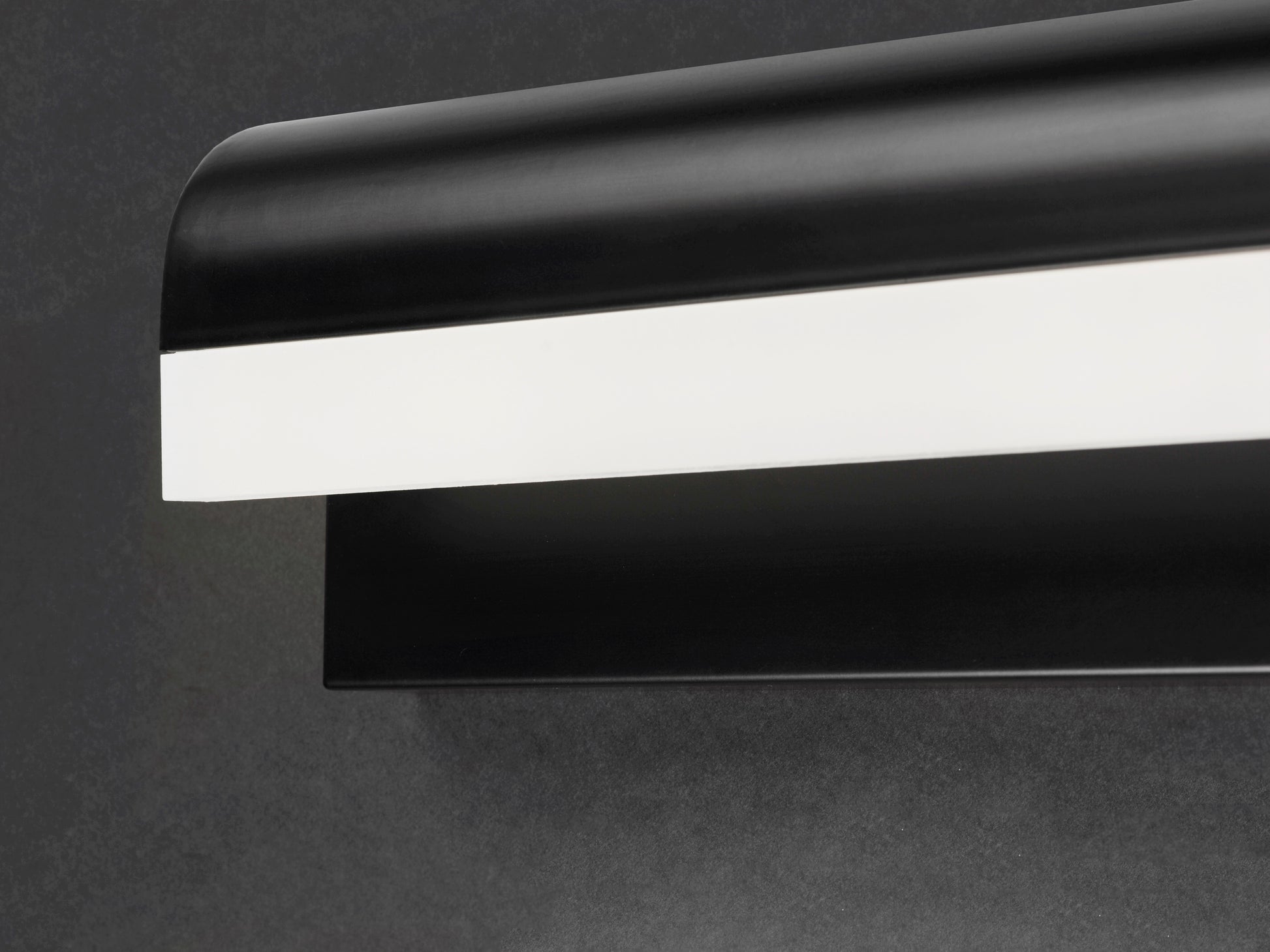 ET2, WATERFALL-BATH VANITY, VANITY LIGHT