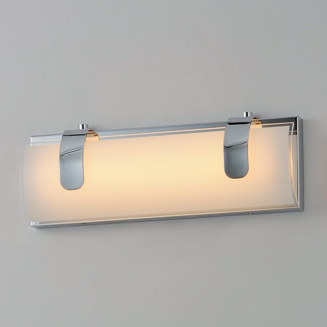 ET2, CLUTCH-BATH VANITY, VANITY LIGHT