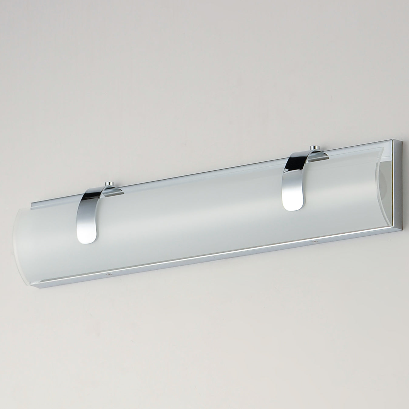 ET2, CLUTCH-BATH VANITY, VANITY LIGHT