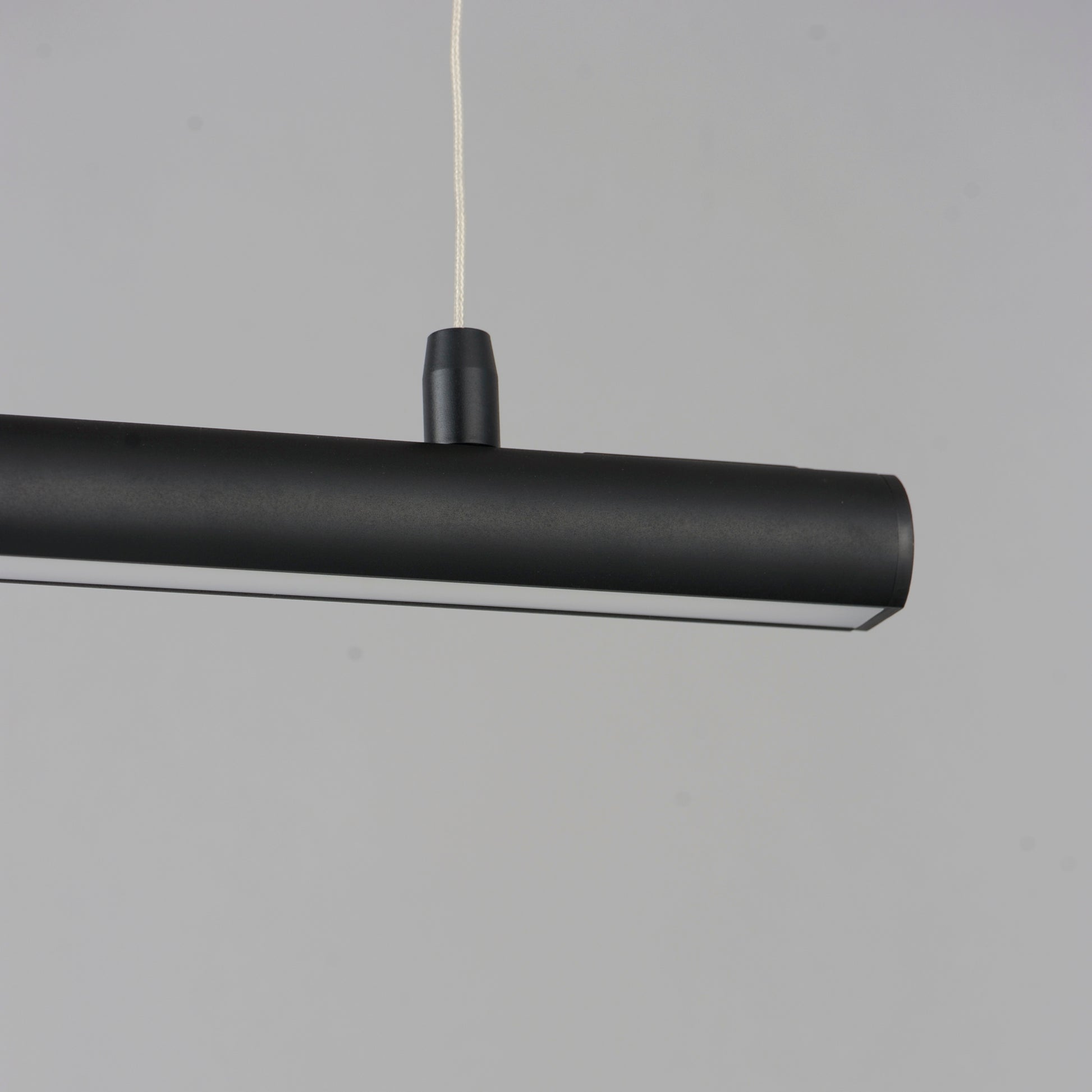 ET2, CONTINUUM-LINEAR PENDANT, LINEAR LIGHT