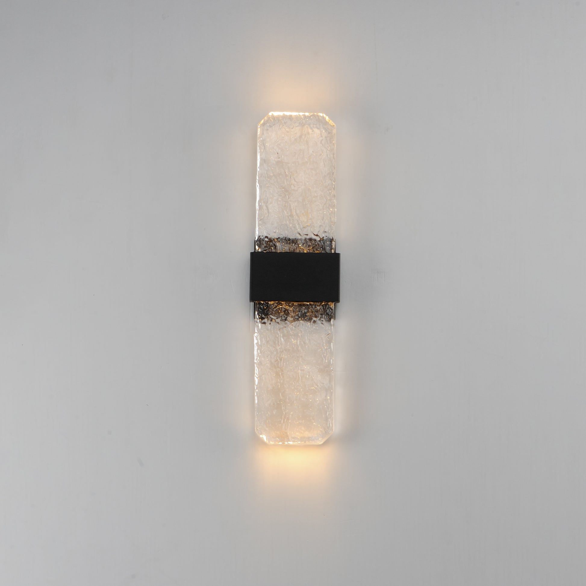 ET2, RUNE-OUTDOOR WALL MOUNT, OUTDOOR WALL LIGHTS
