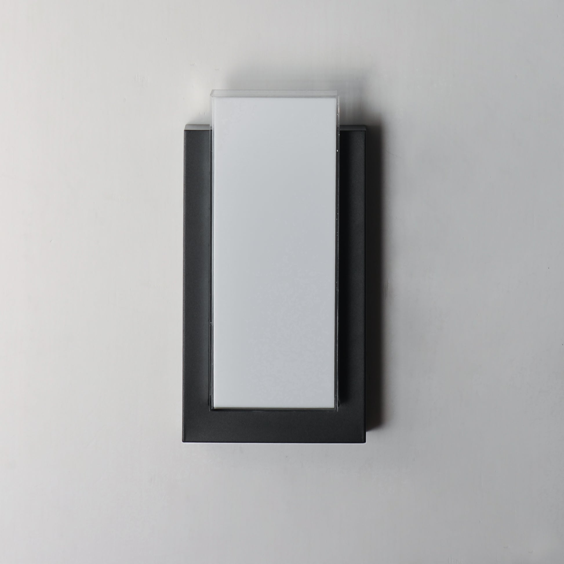 ET2, TOWER-OUTDOOR WALL MOUNT, OUTDOOR WALL LIGHTS