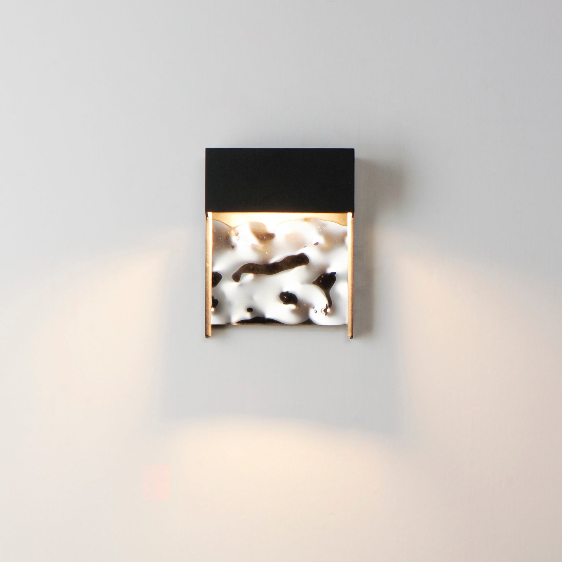 ET2, COULEE-OUTDOOR WALL MOUNT, OUTDOOR WALL LIGHTS