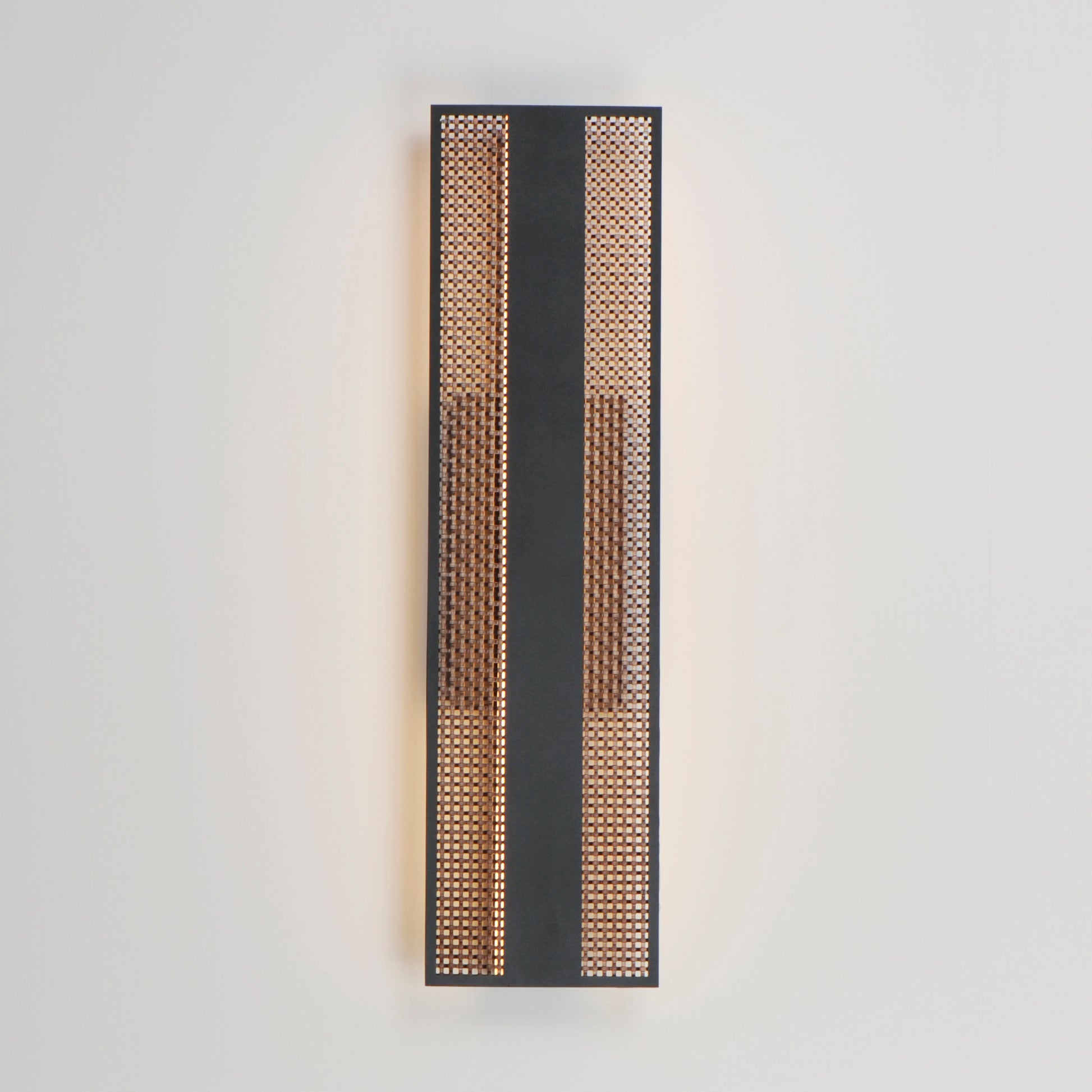 ET2, INTERLACE-OUTDOOR WALL MOUNT, OUTDOOR WALL LIGHTS