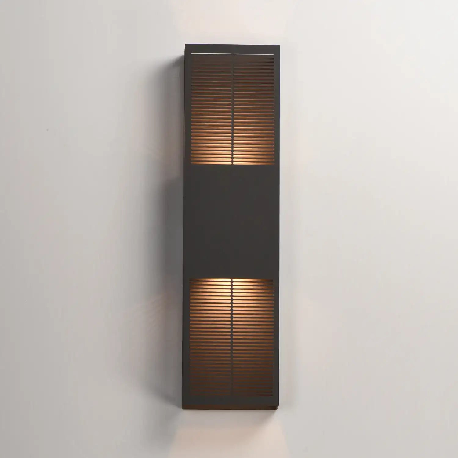 ET2, GRATE-OUTDOOR WALL MOUNT, OUTDOOR WALL LIGHTS