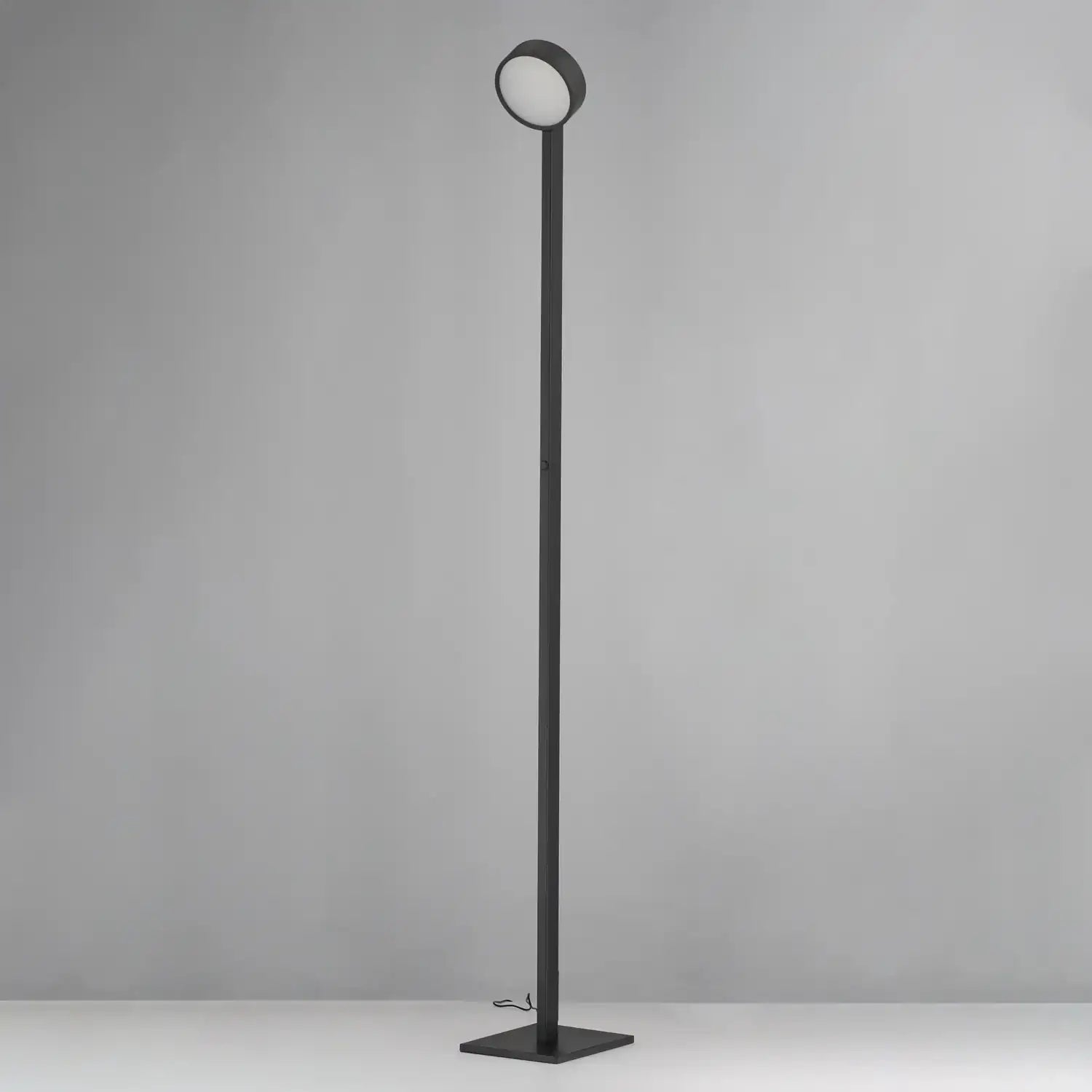 ET2 EMBRACE-FLOOR LAMP - Floor