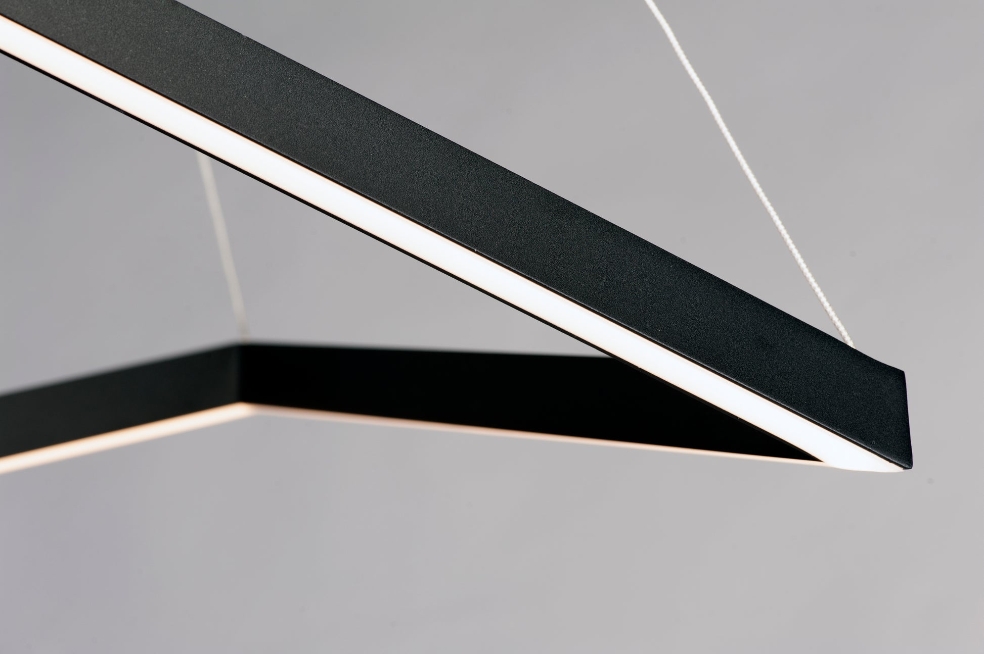 ET2, STEALTH-LINEAR PENDANT, LINEAR LIGHT