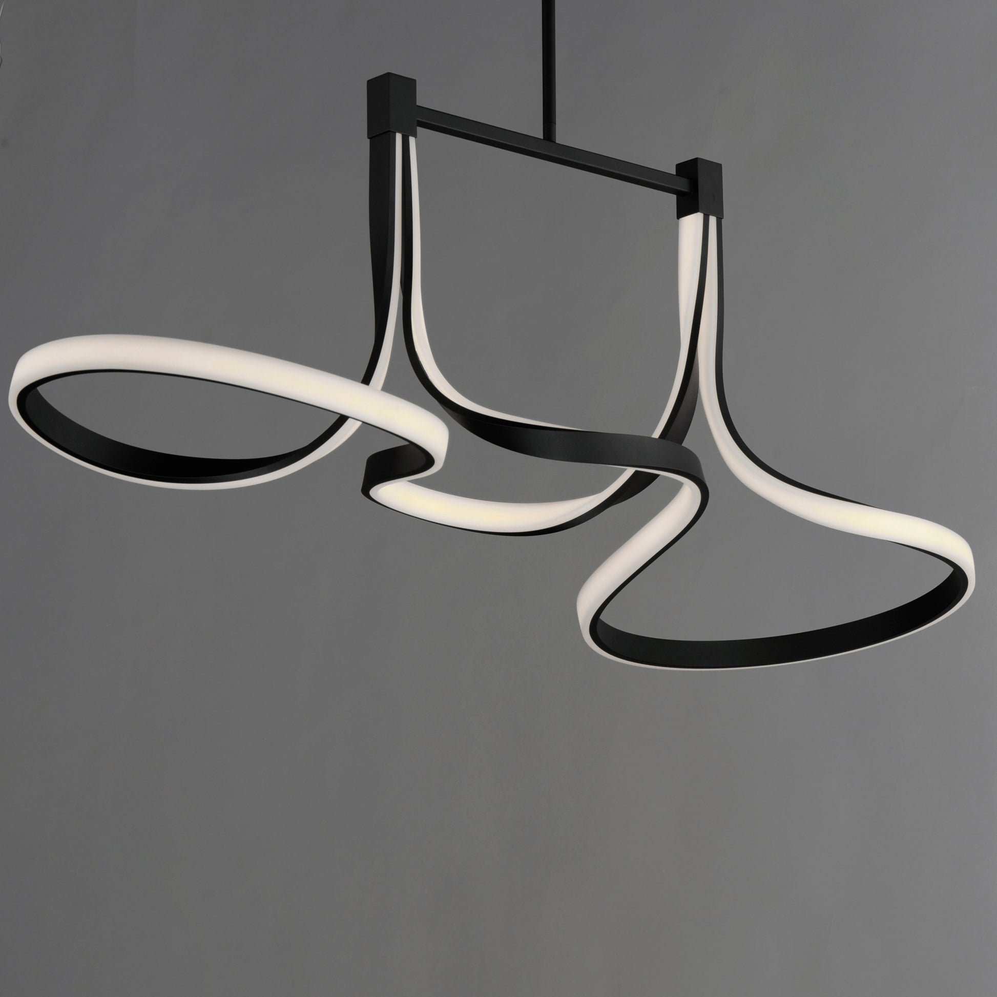 ET2, SERPENTINE-LINEAR PENDANT, LINEAR LIGHT