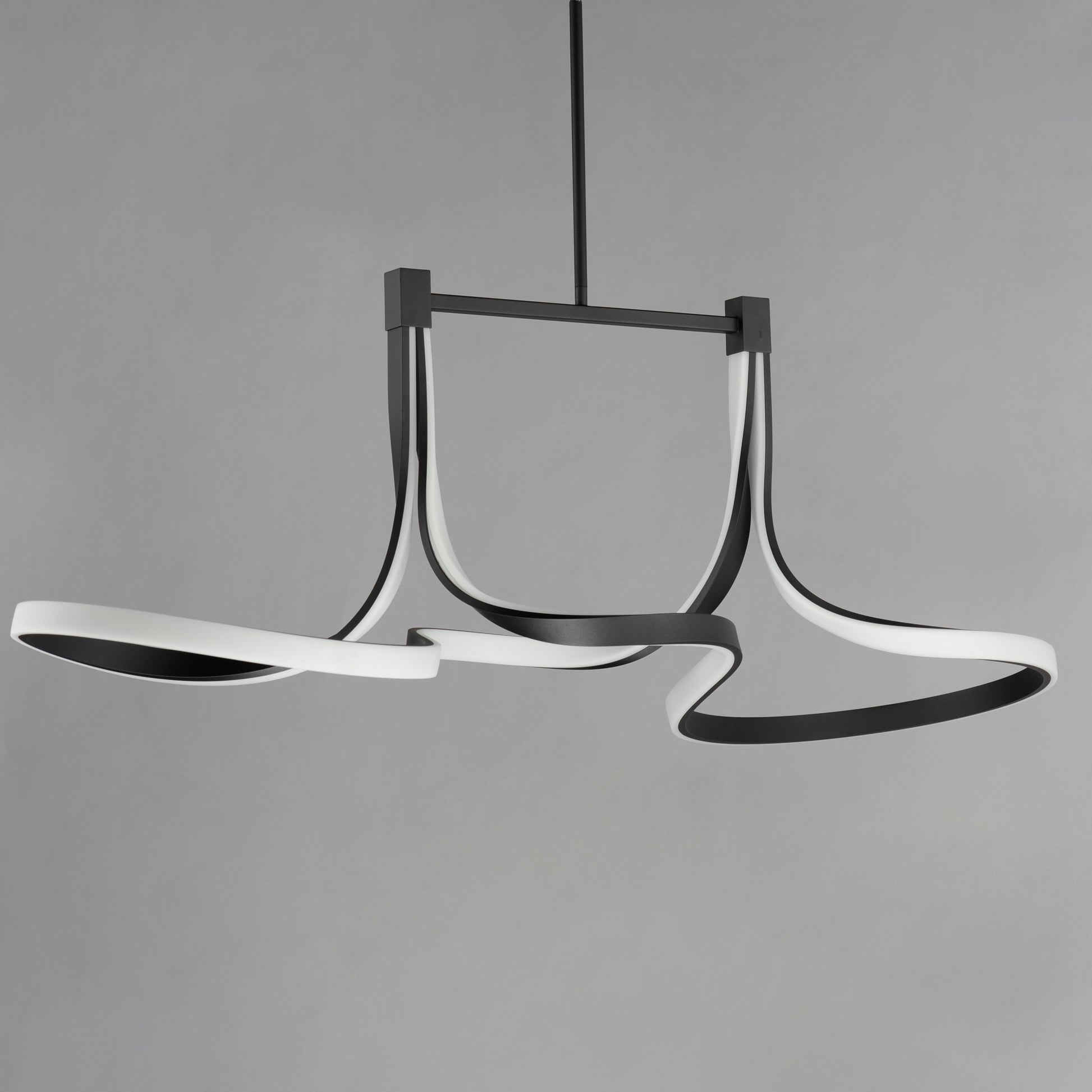 ET2, SERPENTINE-LINEAR PENDANT, LINEAR LIGHT