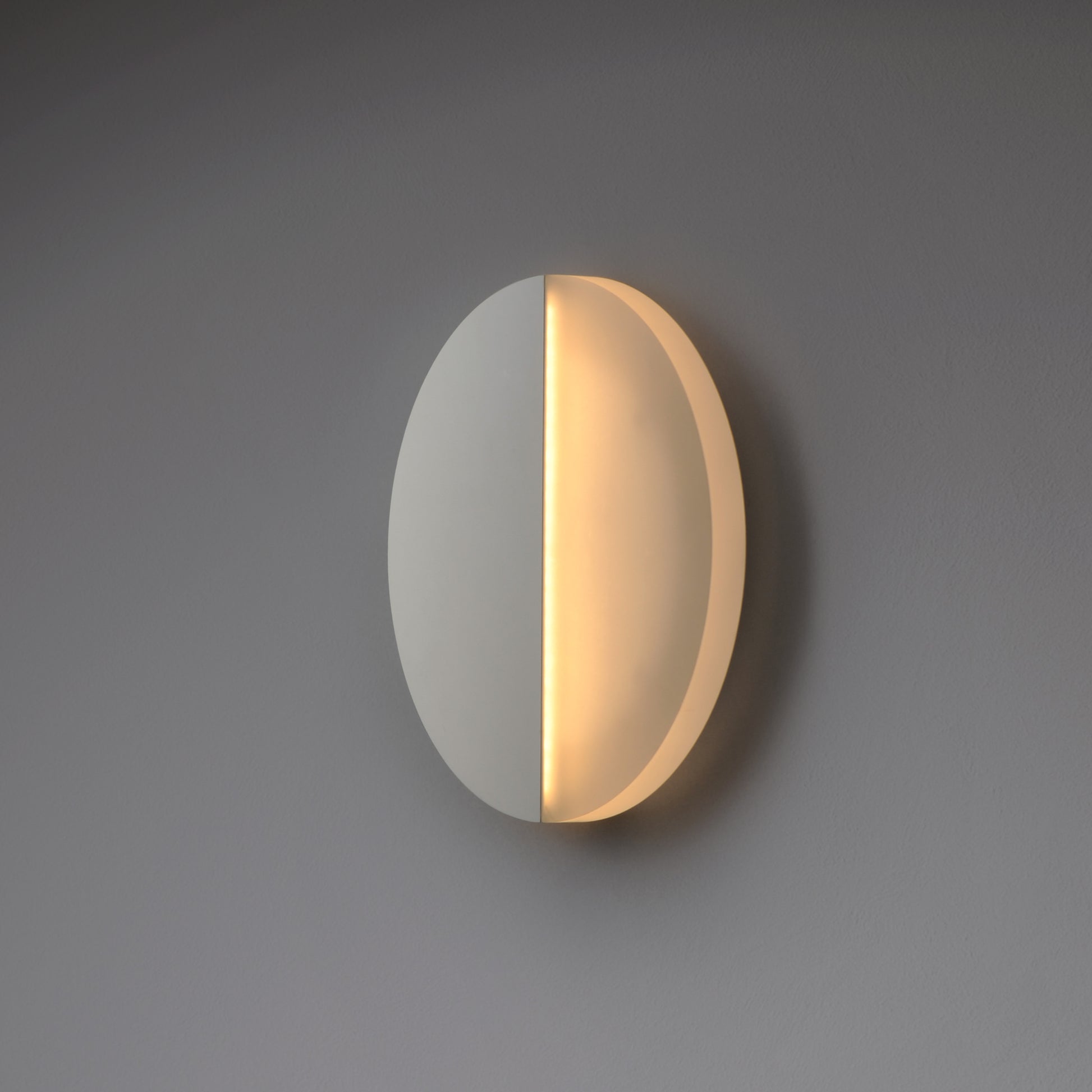 ET2, ALUMILUX GLOW-WALL SCONCE, OUTDOOR WALL LIGHTS
