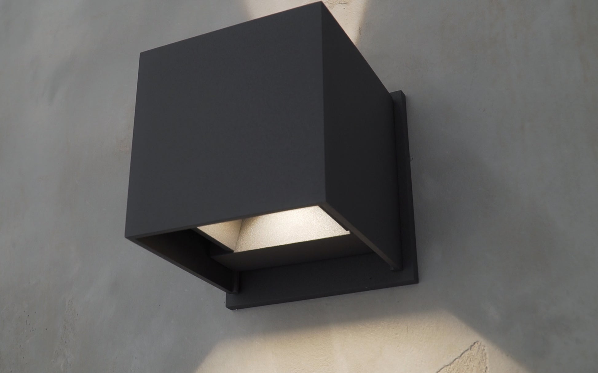 ET2, ALUMILUX OUTDOOR WALL SCONCE, OUTDOOR WALL LIGHTS