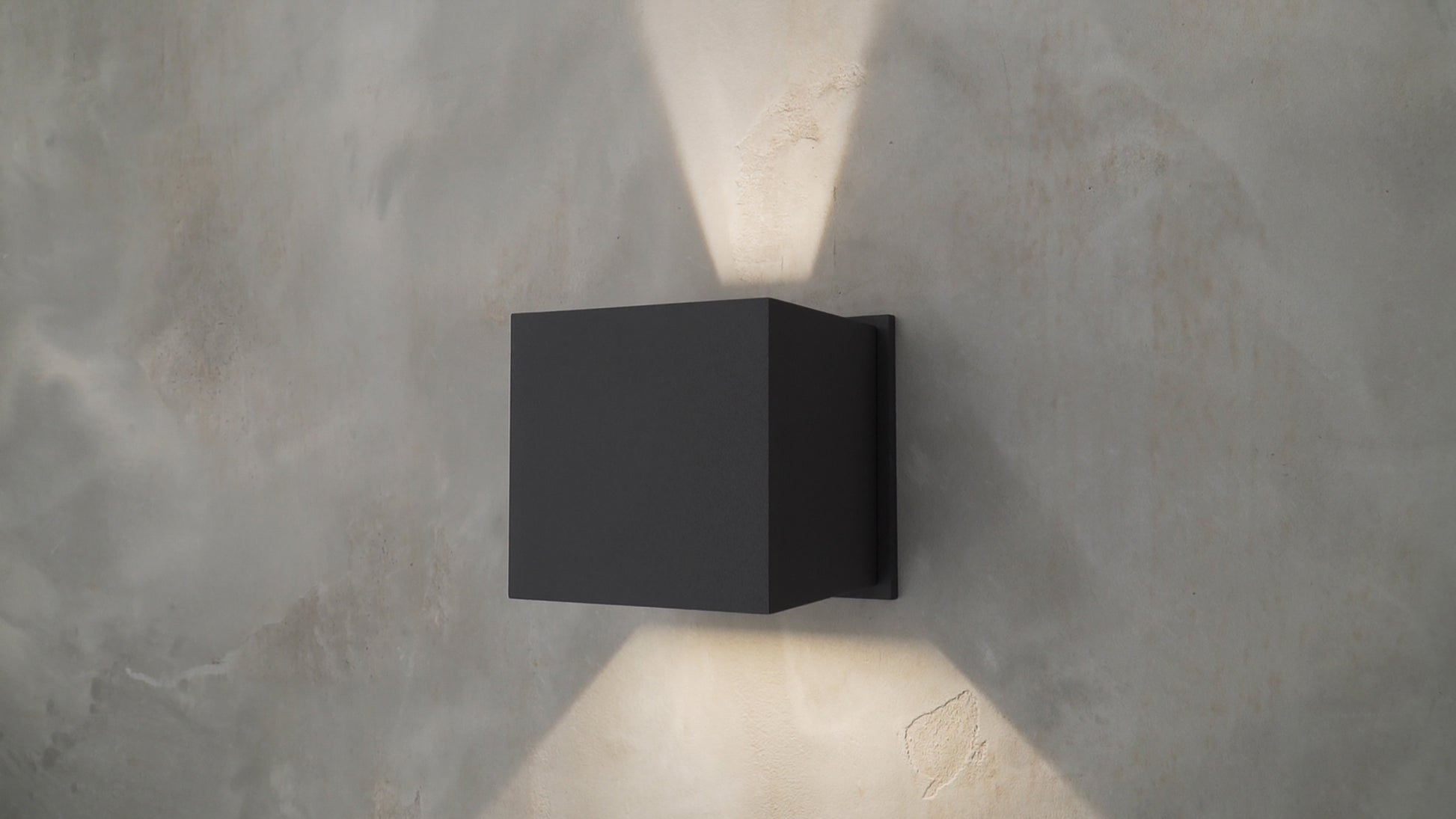 ET2, ALUMILUX OUTDOOR WALL SCONCE, OUTDOOR WALL LIGHTS