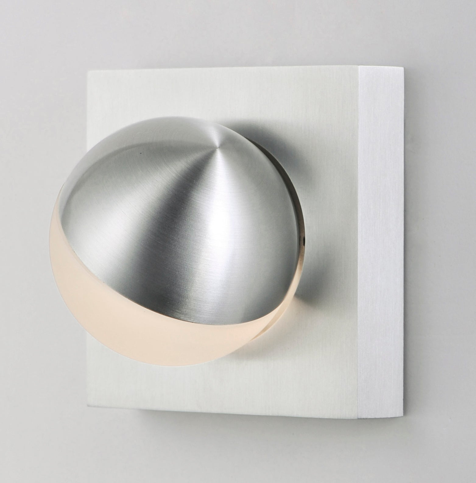 ET2, ALUMILUX MAJIK-WALL SCONCE, WALL SCONCES