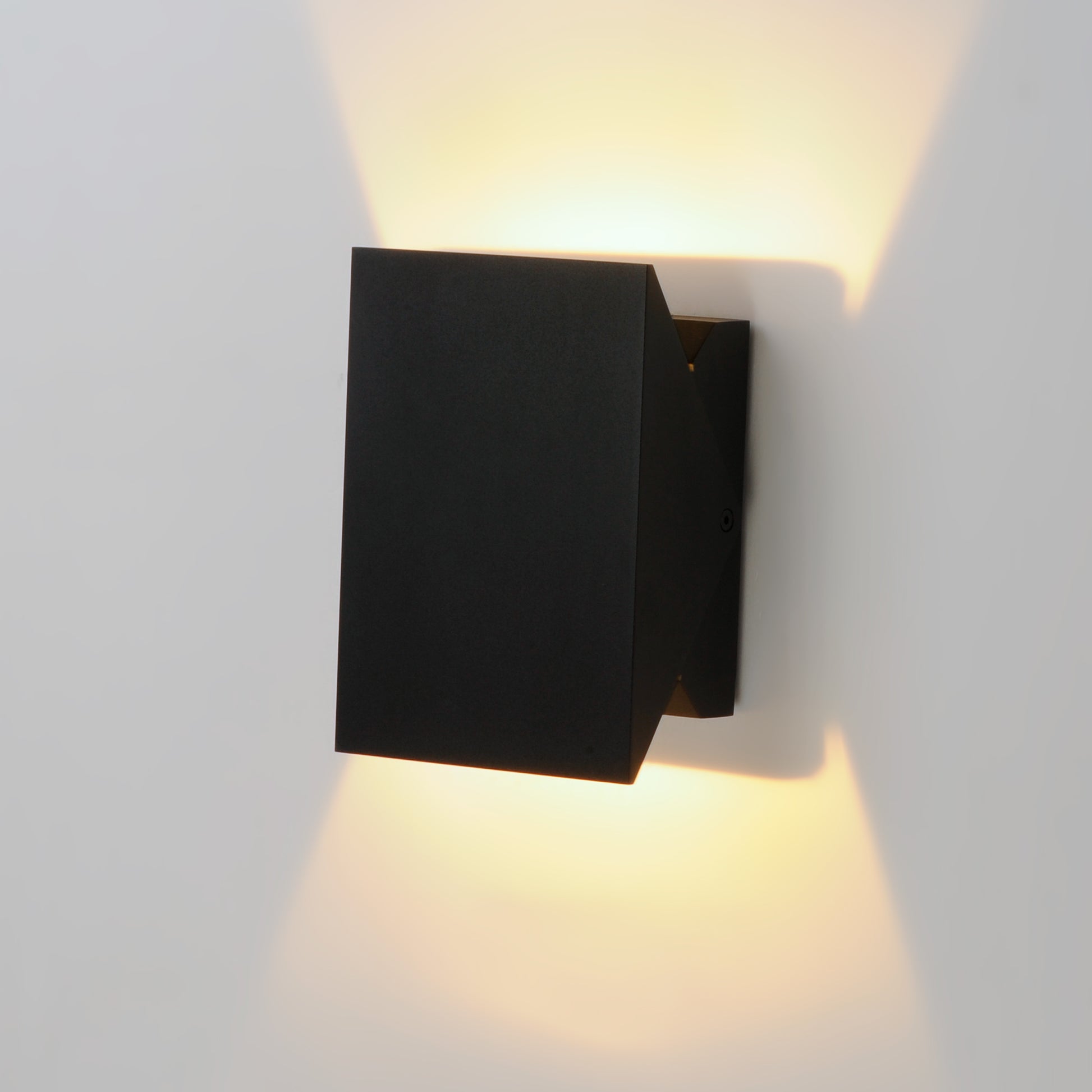 ET2, ALUMILUX TILT-OUTDOOR WALL MOUNT, OUTDOOR WALL LIGHTS