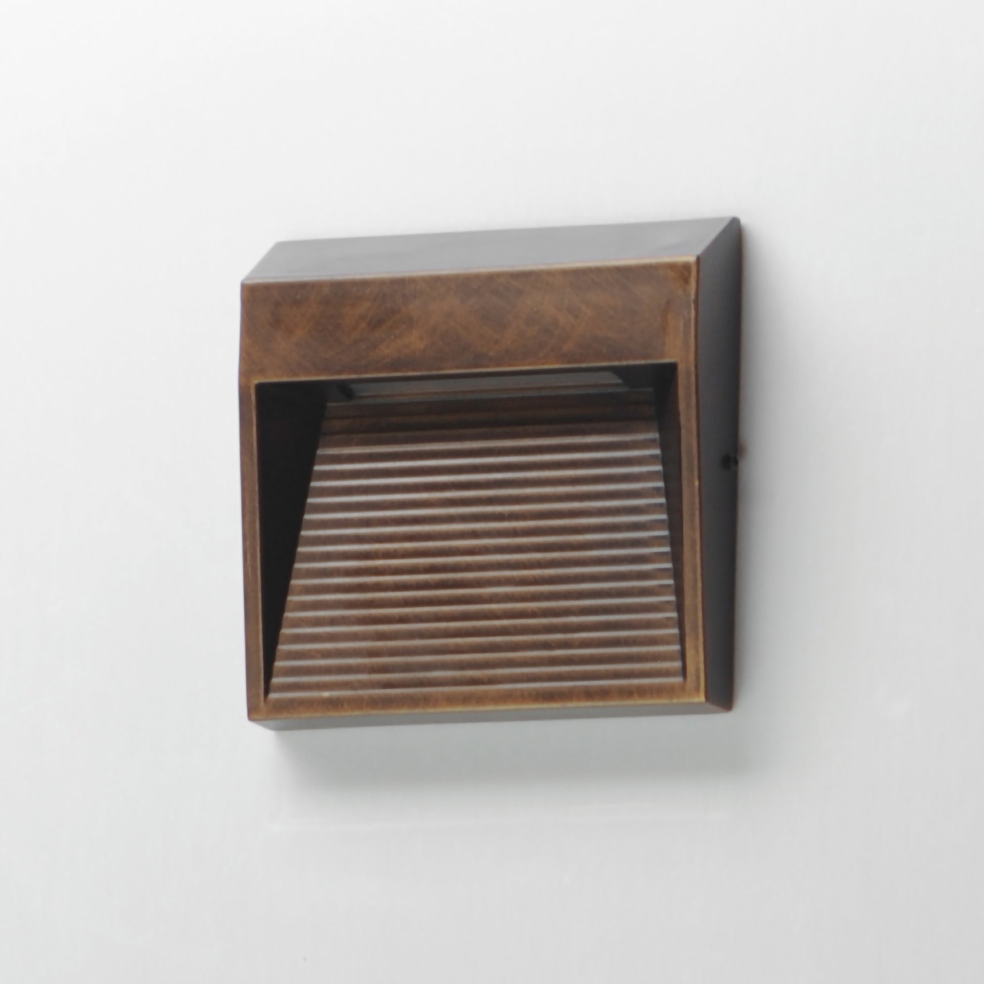 ET2, STEPPES-OUTDOOR WALL MOUNT, OUTDOOR WALL LIGHTS