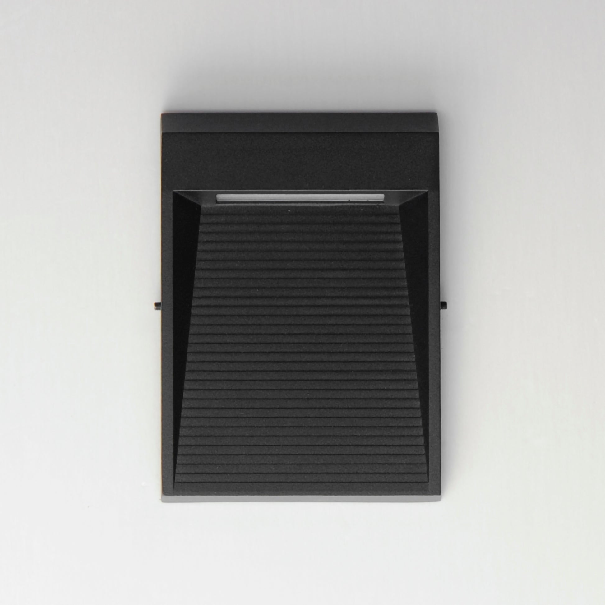 ET2, STEPPES-OUTDOOR WALL MOUNT, OUTDOOR WALL LIGHTS