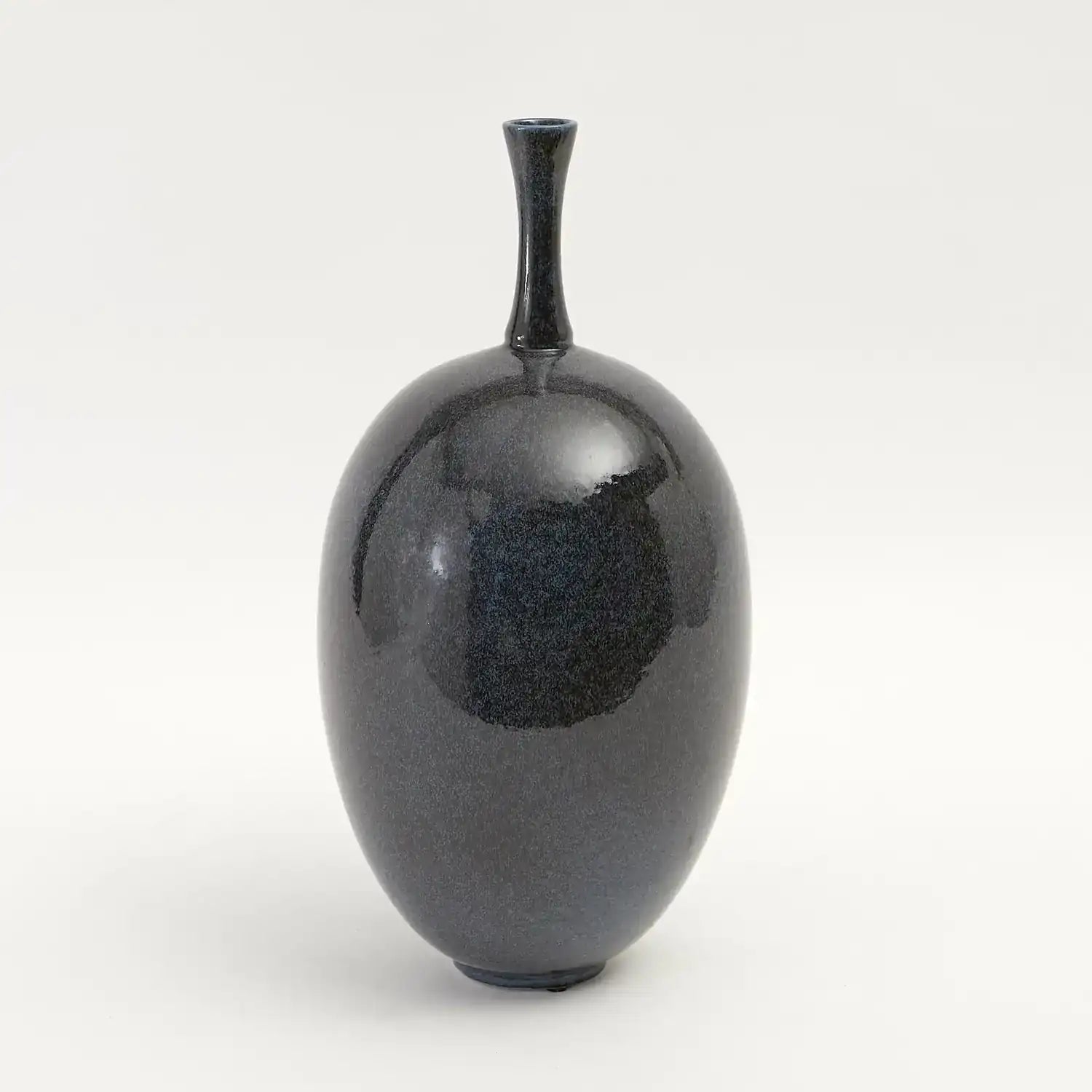 GLOBAL VIEWS OVOID VASE - Decorative Accents