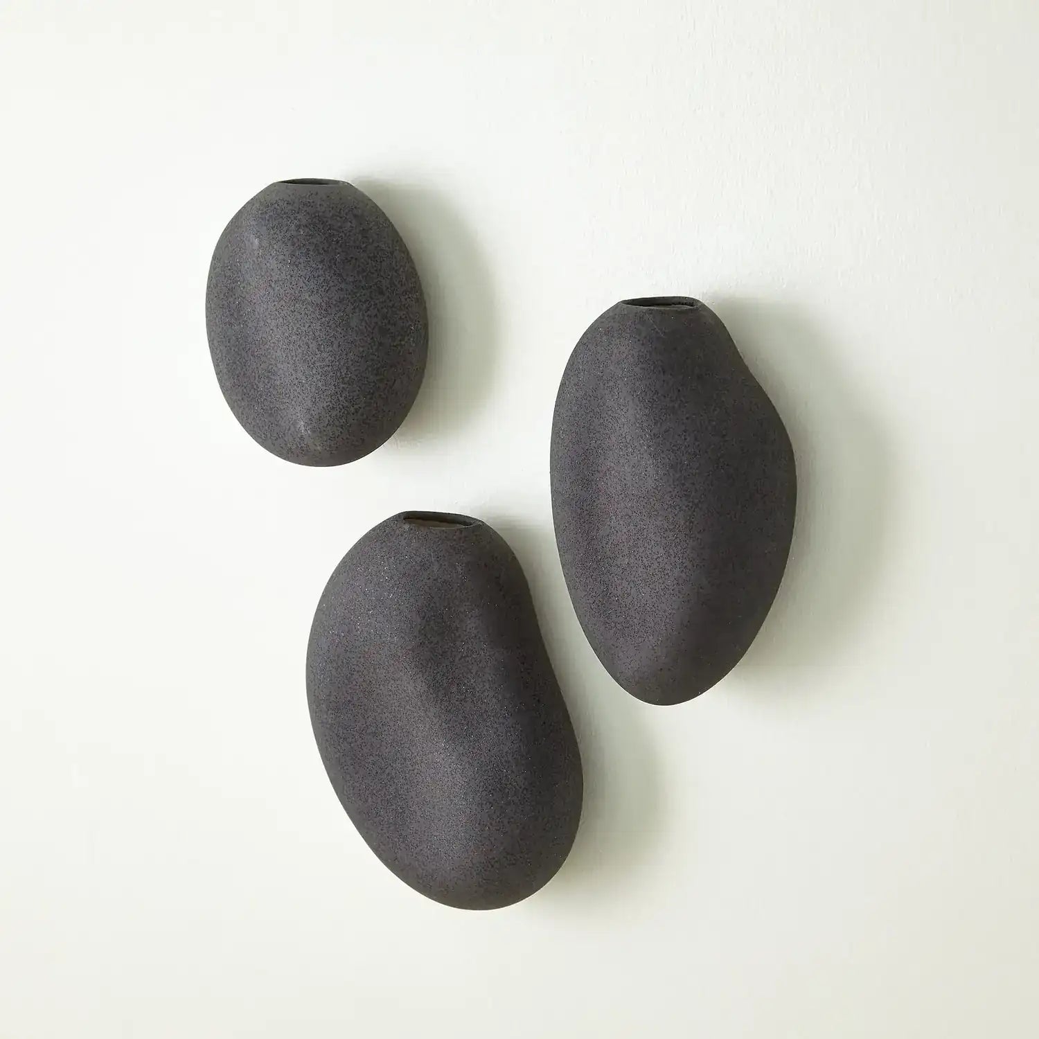 GLOBAL VIEWS S/3 PEBBLE WALL VASES - Decorative Accents