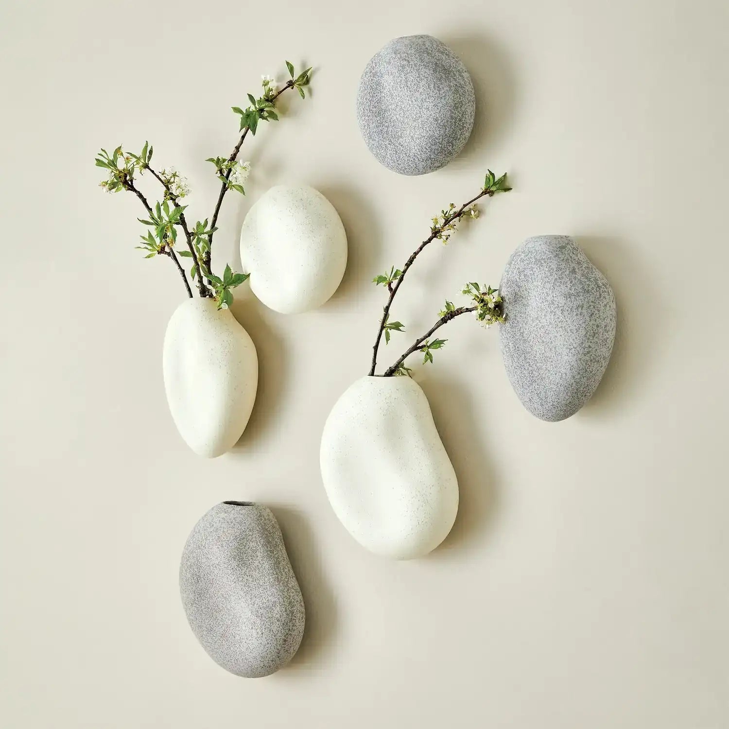 GLOBAL VIEWS S/3 PEBBLE WALL VASES - Decorative Accents