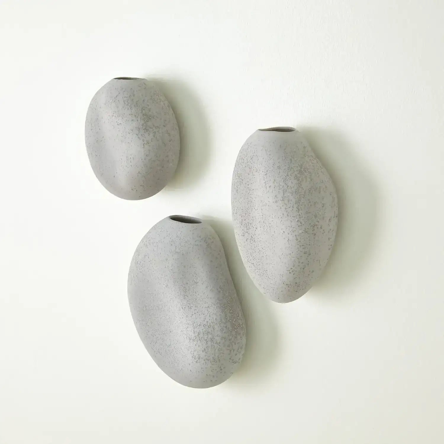 GLOBAL VIEWS S/3 PEBBLE WALL VASES - Decorative Accents