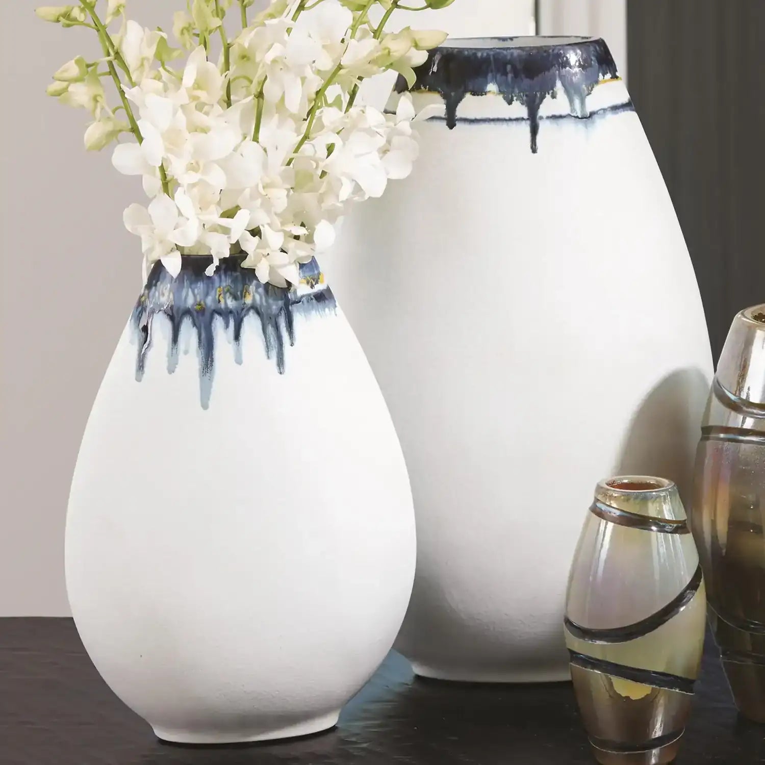 GLOBAL VIEWS GLASS DRIP VASE - Decorative Accents