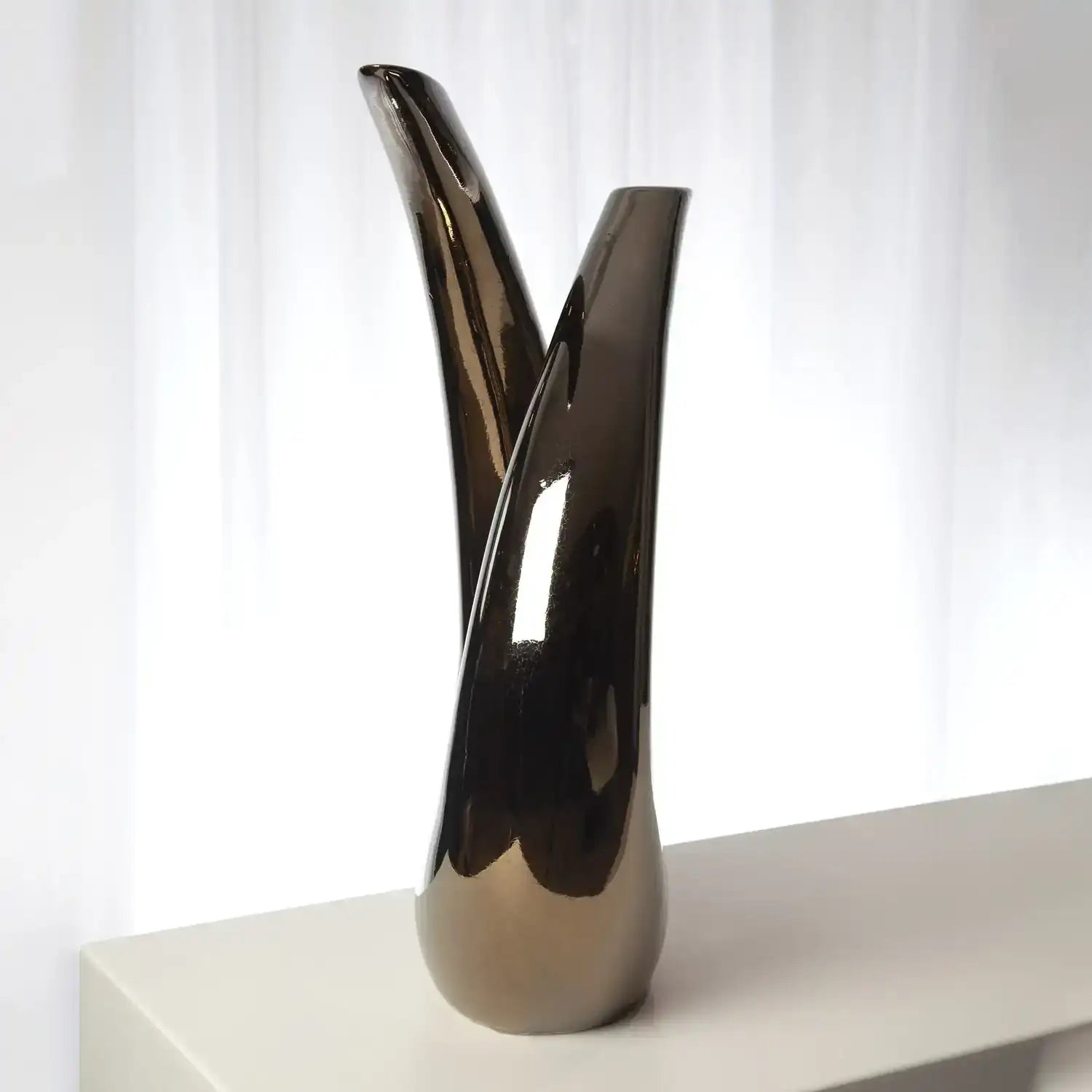 GLOBAL VIEWS LOOP SCULPTURE - Decorative Accents
